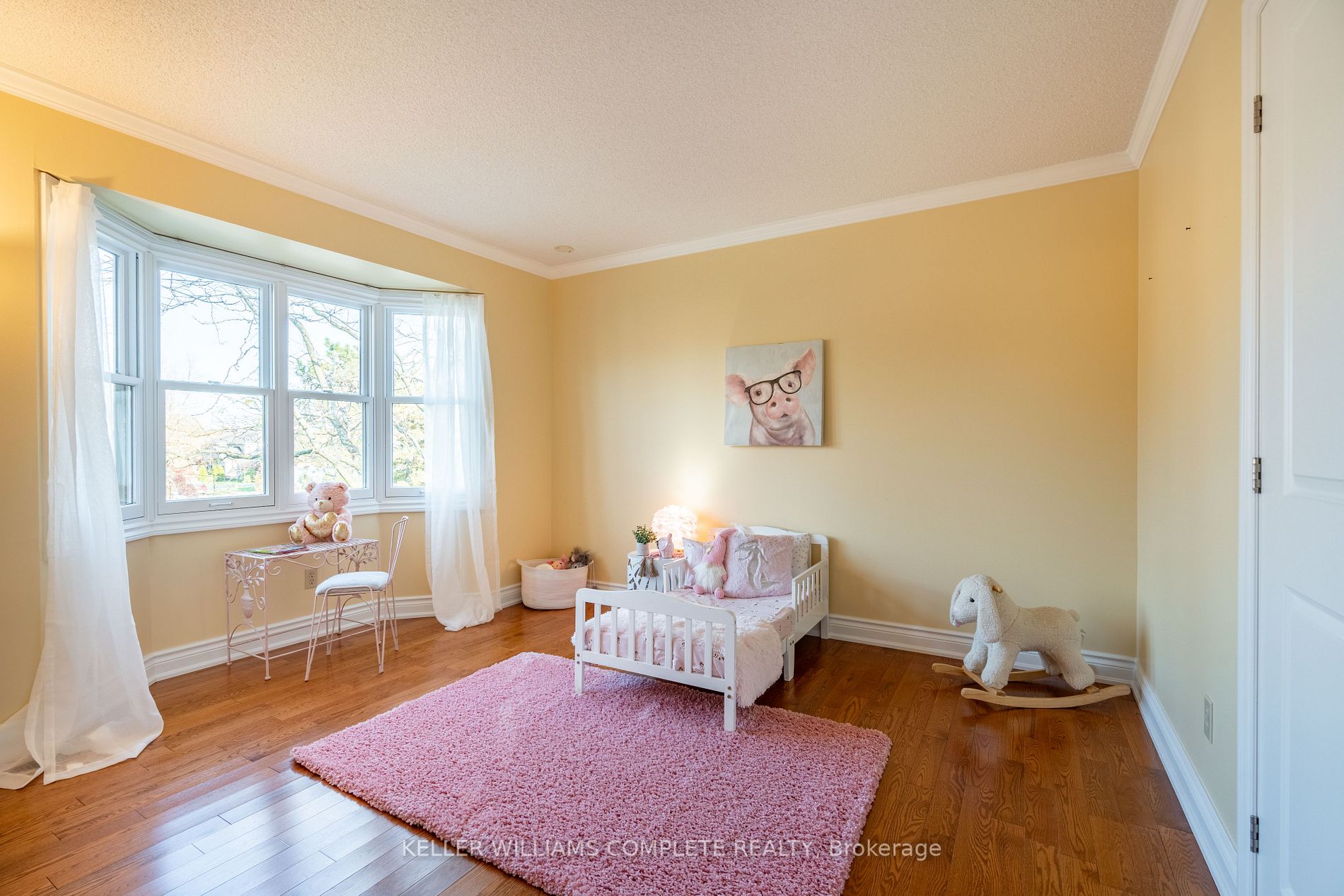 2 Willowtree Crt