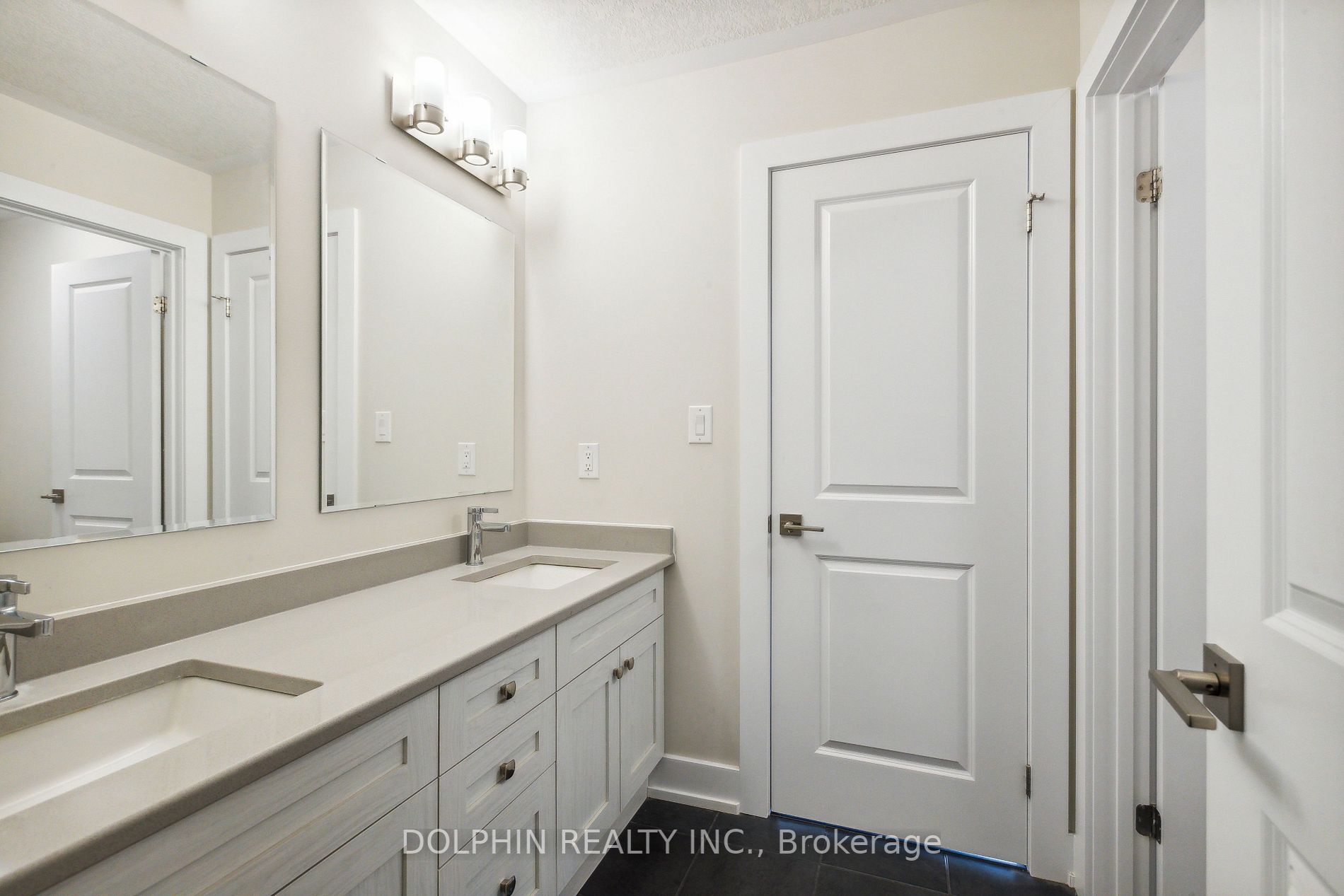 337 Woodbine Ave