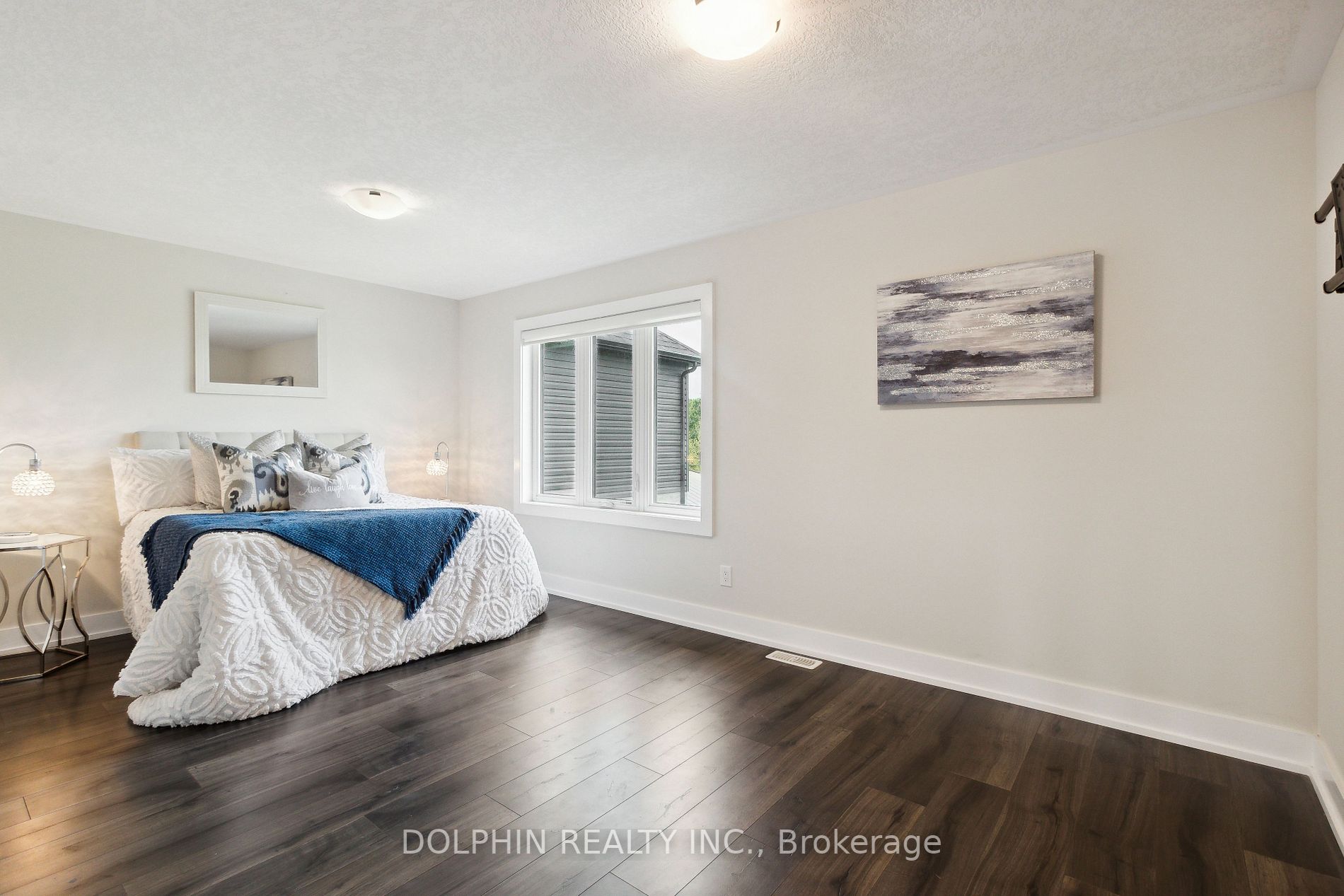 337 Woodbine Ave
