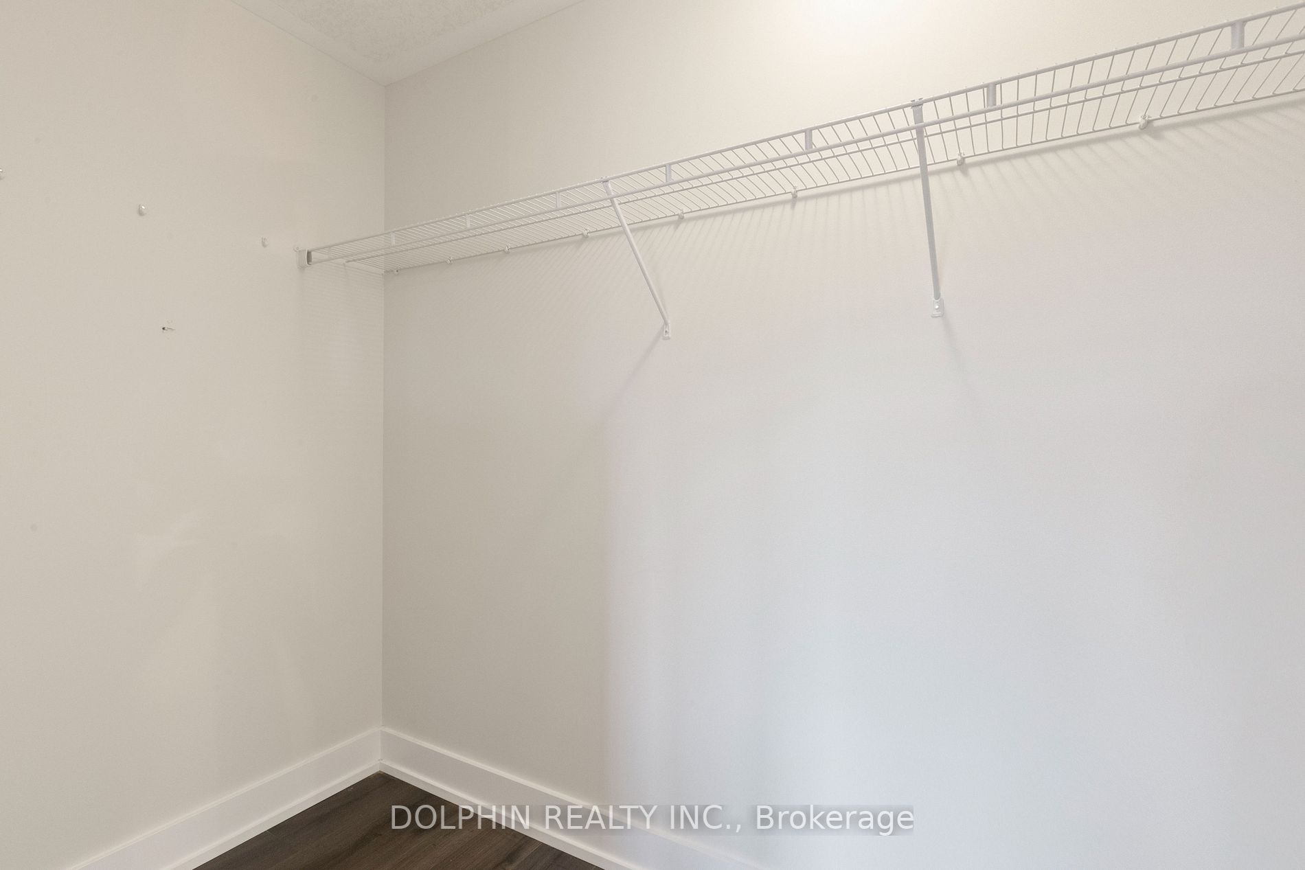 337 Woodbine Ave