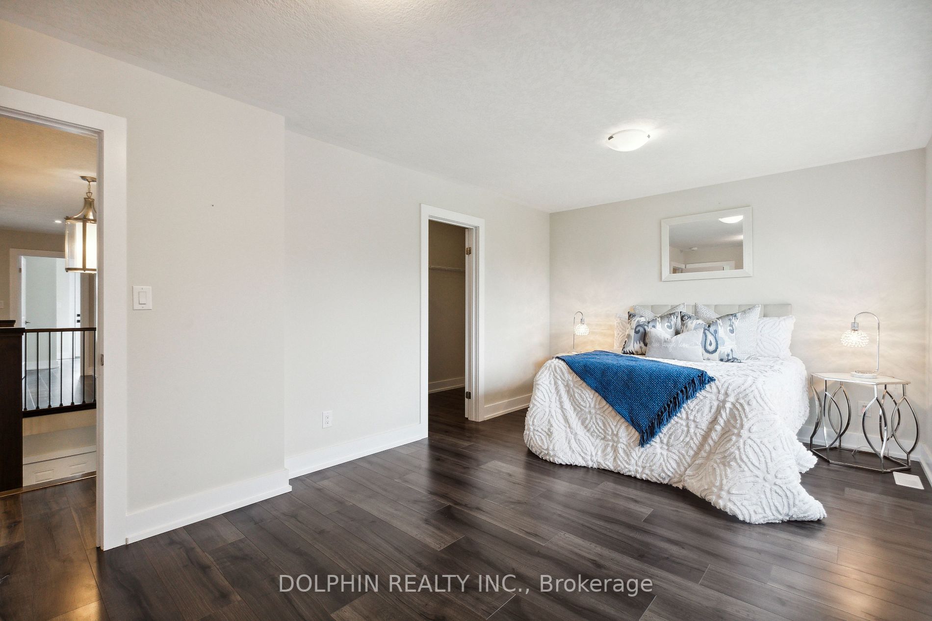 337 Woodbine Ave
