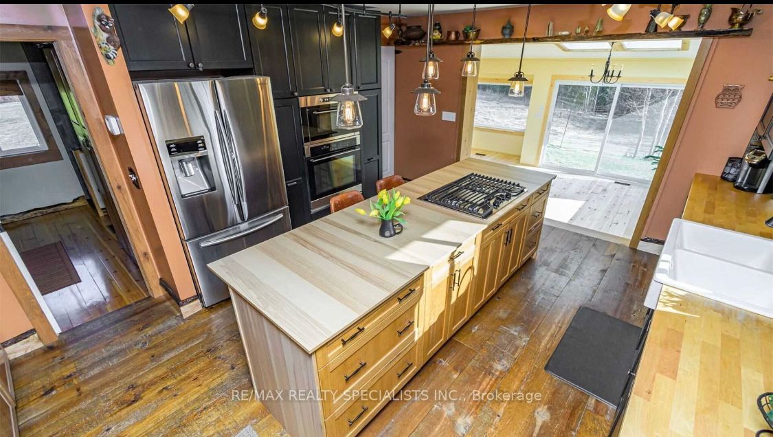 5135 Trafalgar Rd