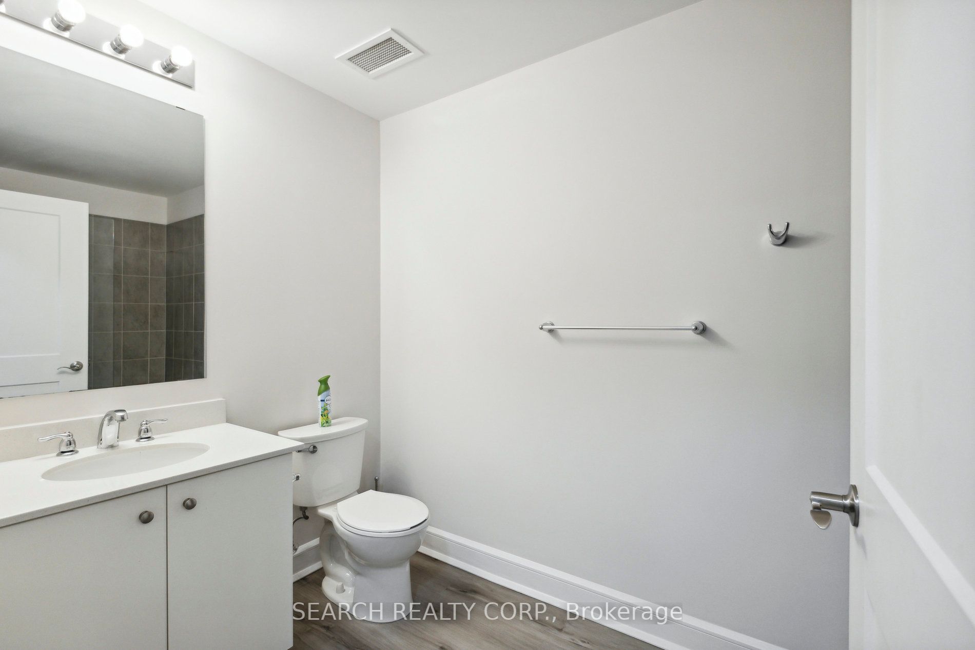 243 Northfield Dr E, #608