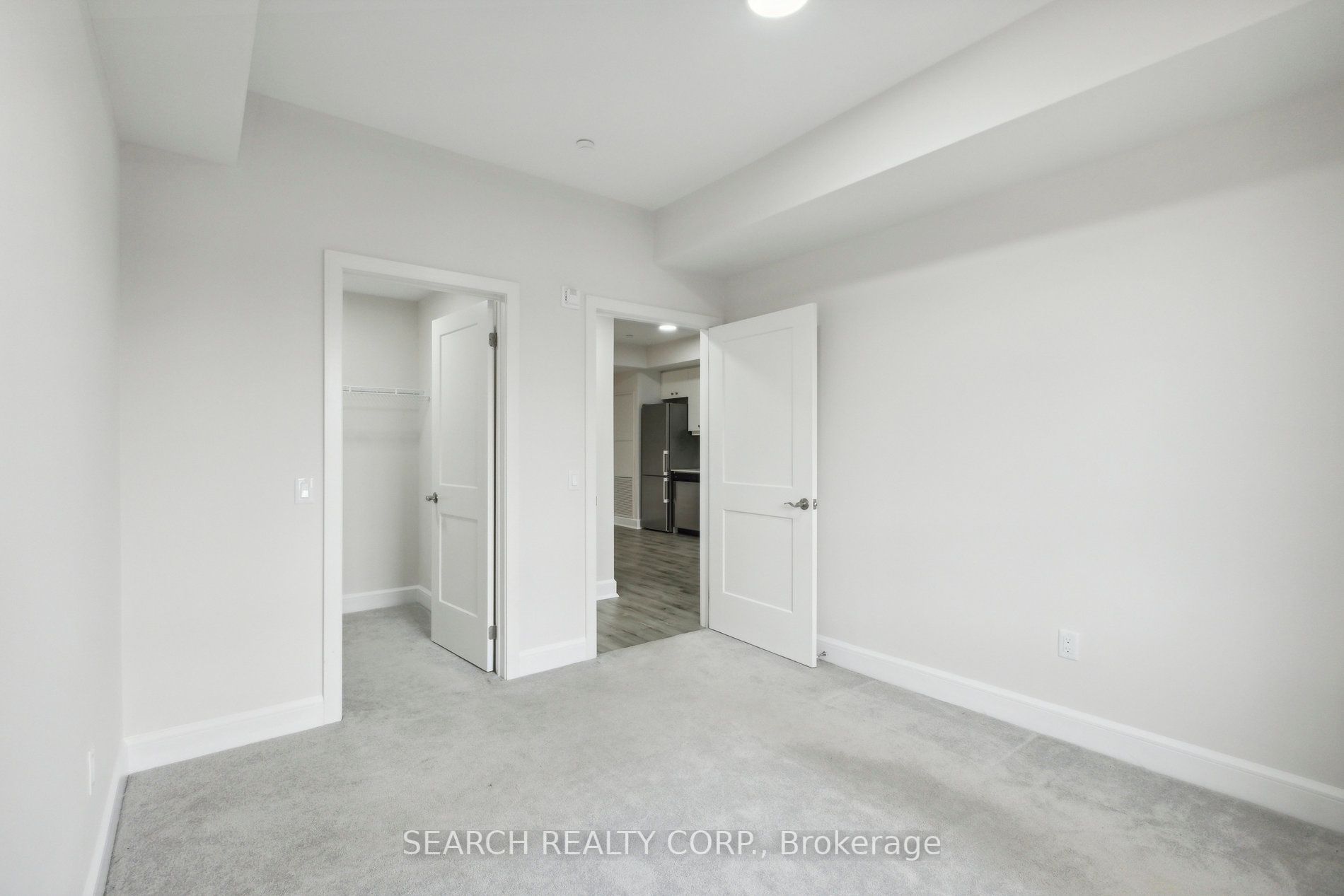 243 Northfield Dr E, #608