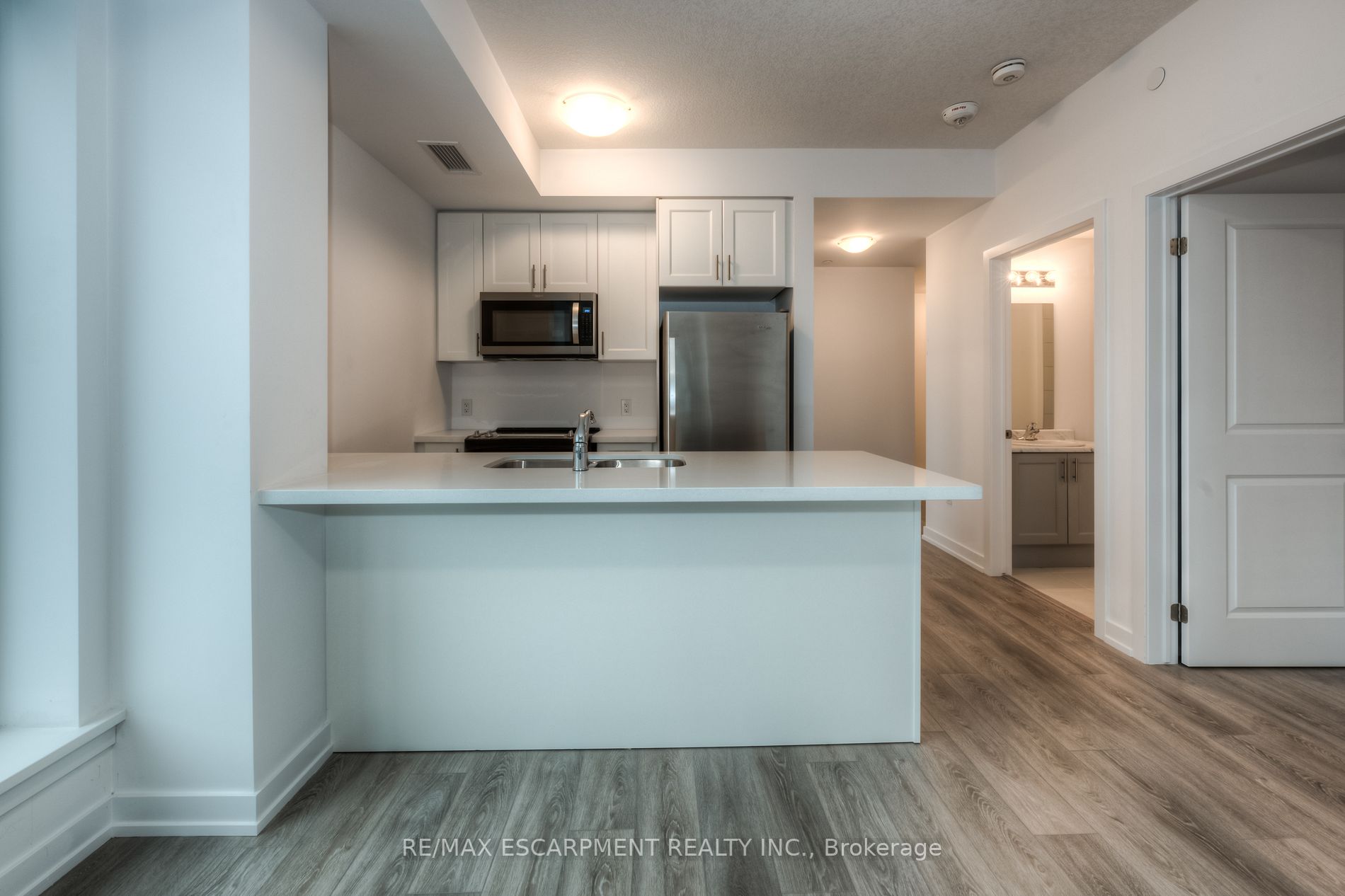 450 Dundas St E, #519