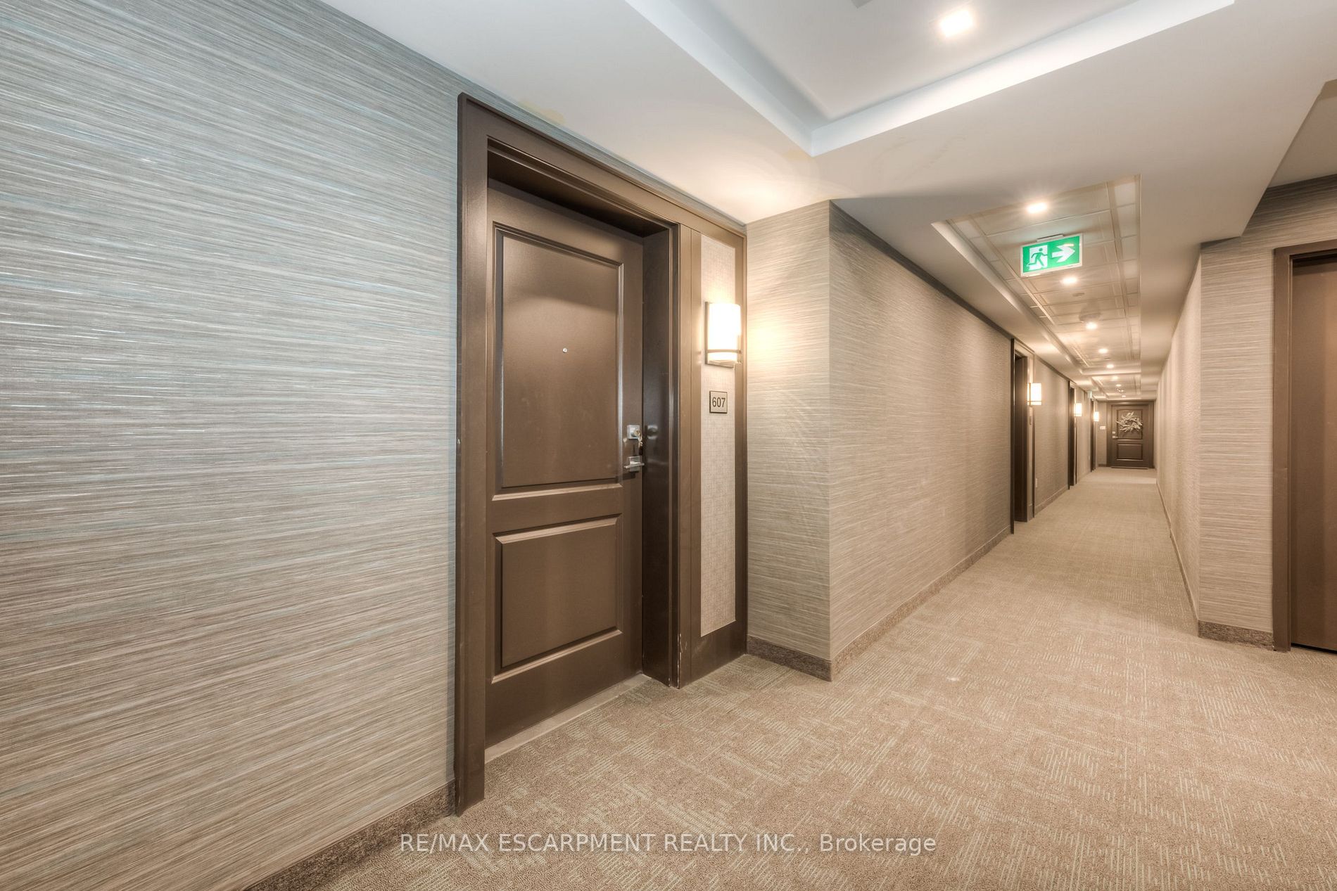 450 Dundas St E, #519