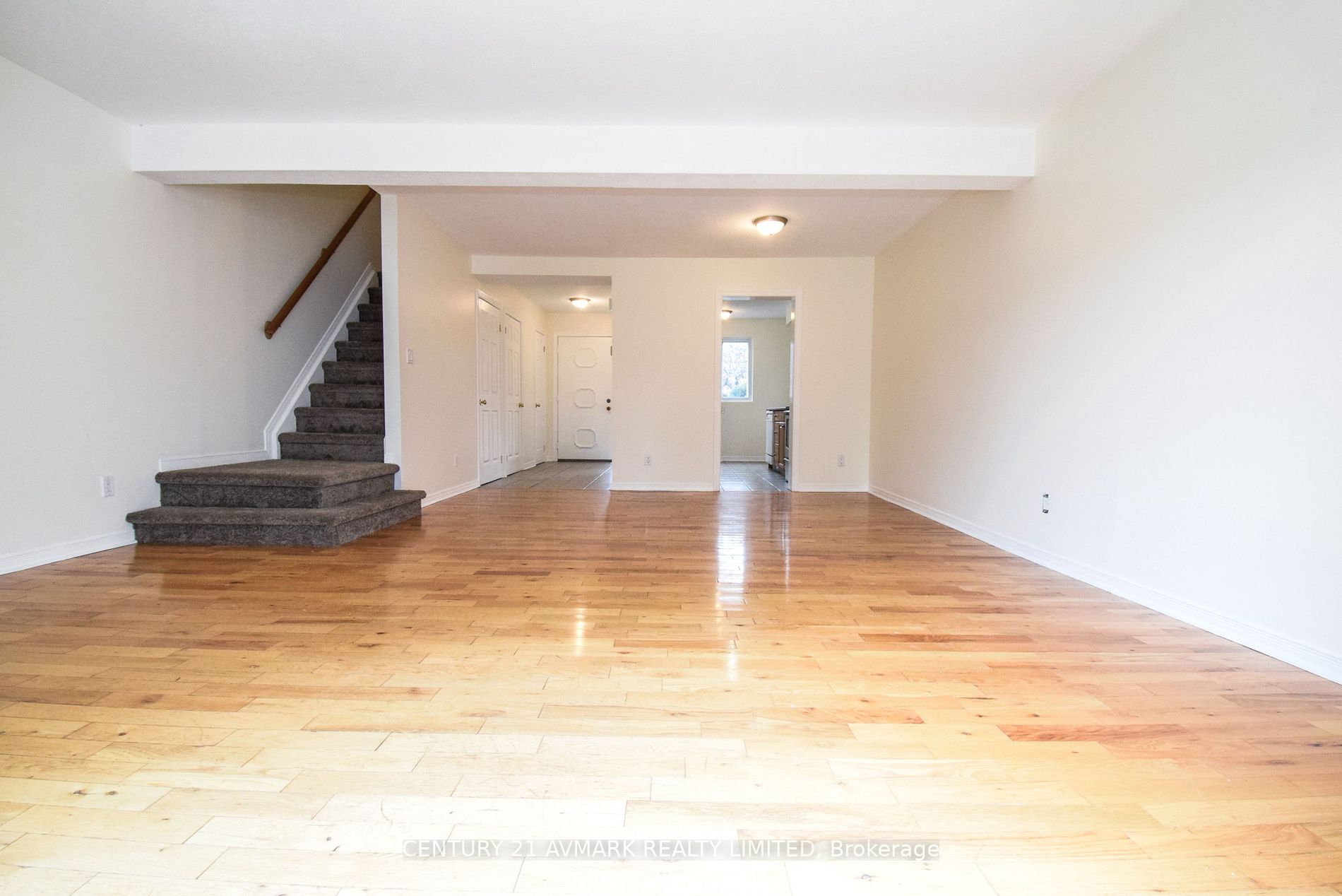 77 Linwell Rd, #95