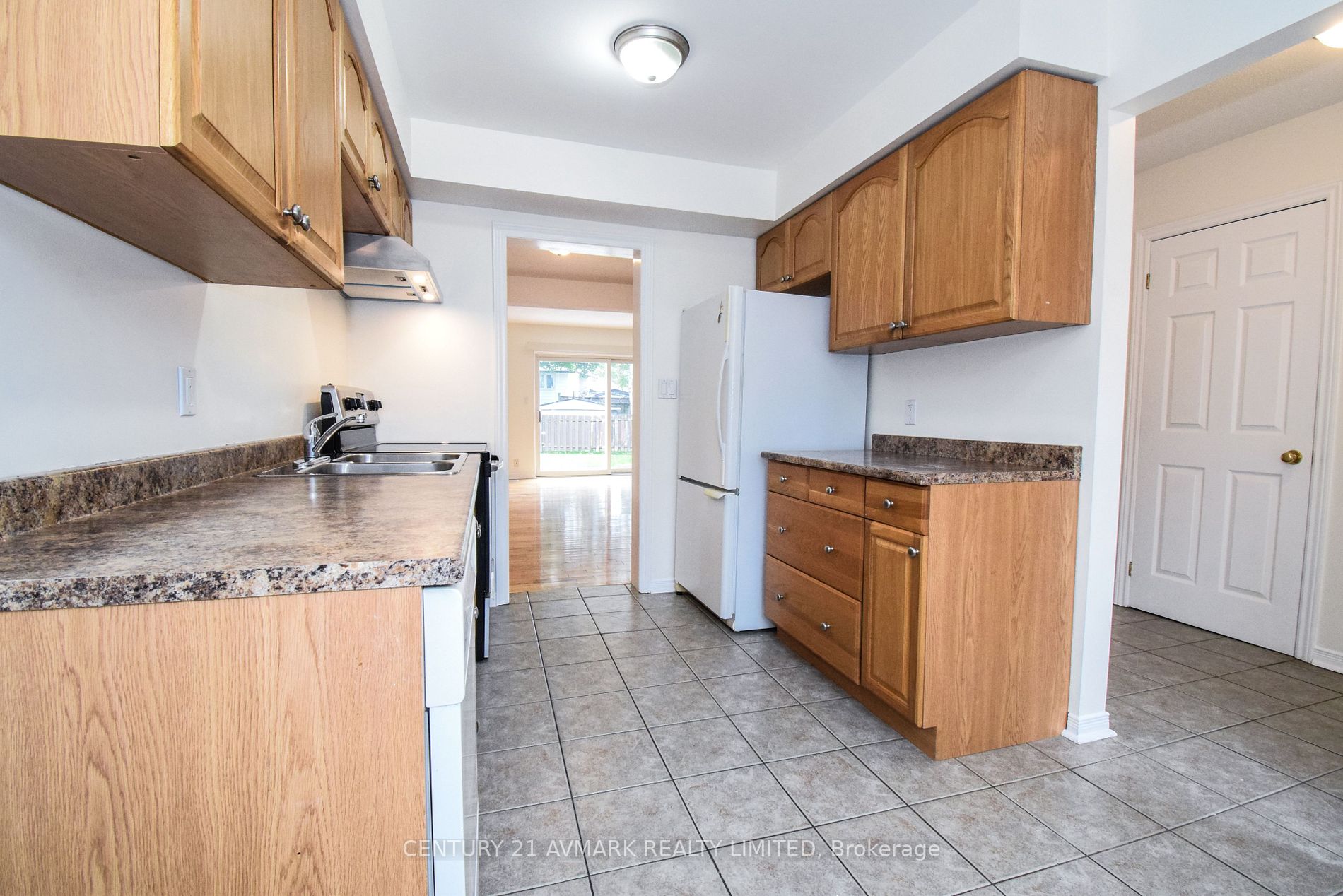77 Linwell Rd, #95