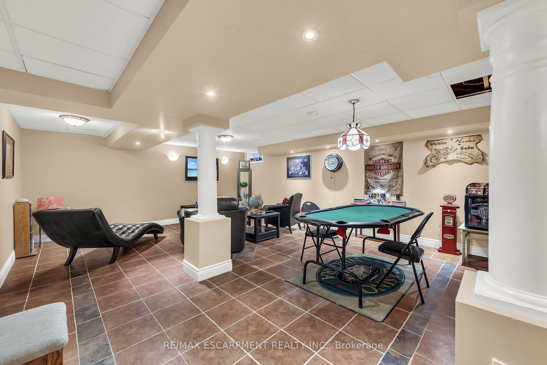 1 Tyler Dr