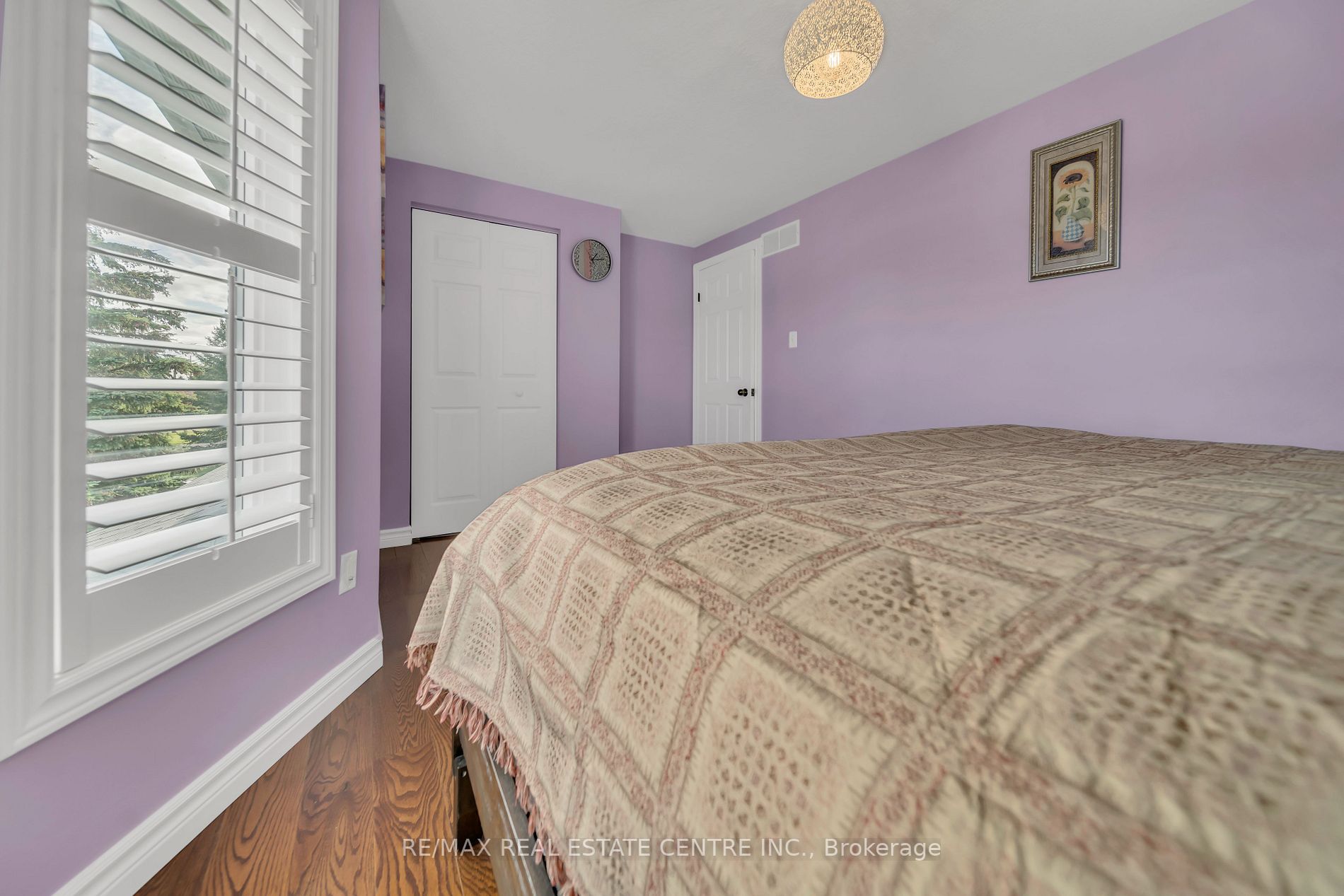 219 Elmira Rd S