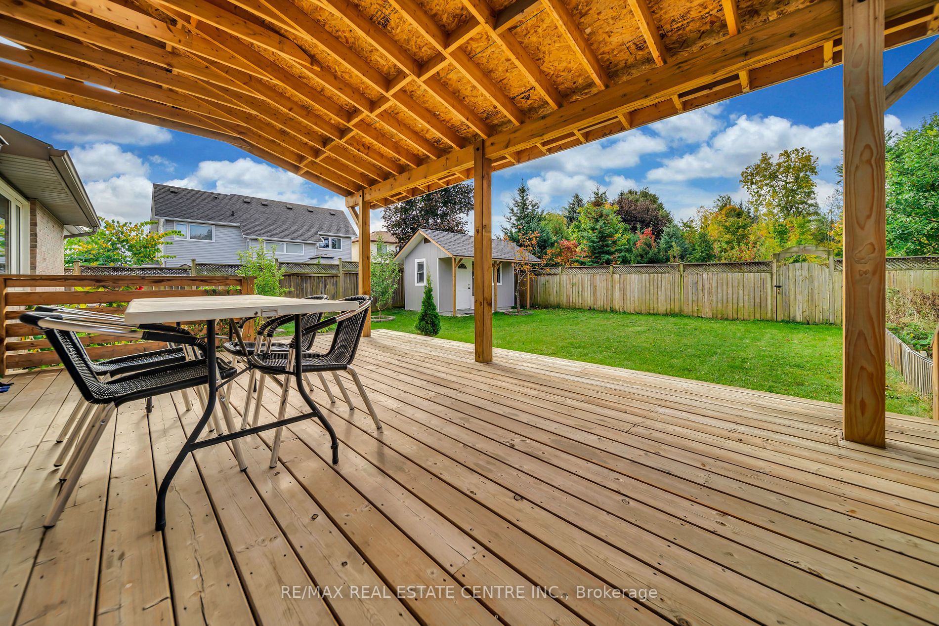 219 Elmira Rd S