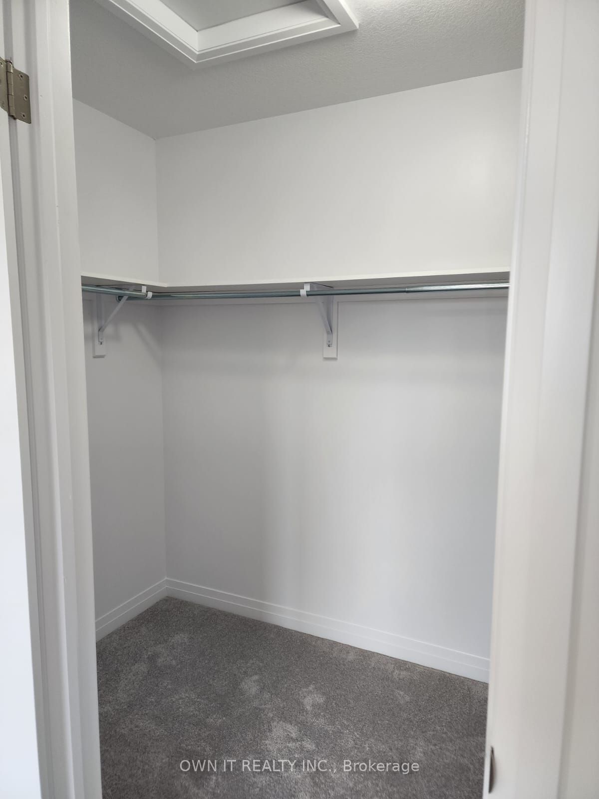 520 Grey St, #31