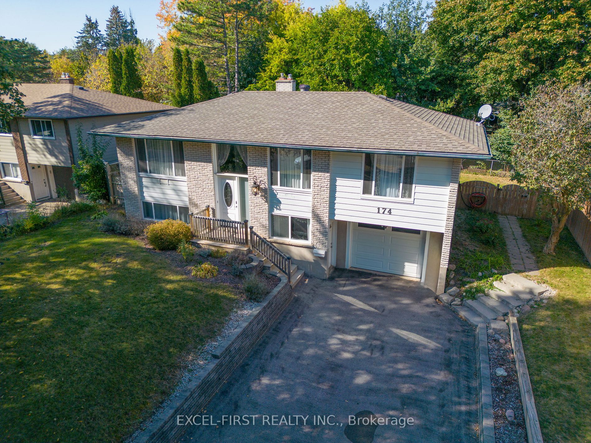 174 Woodville Pl
