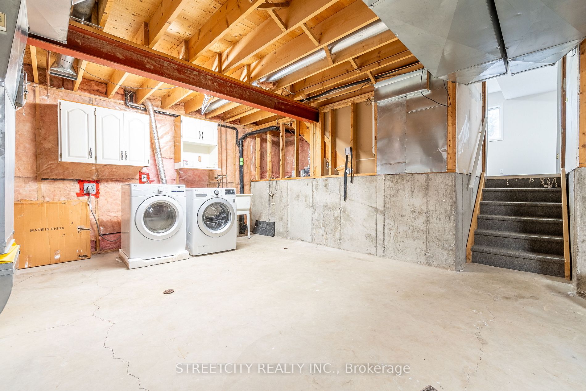 1405 Reardon Blvd