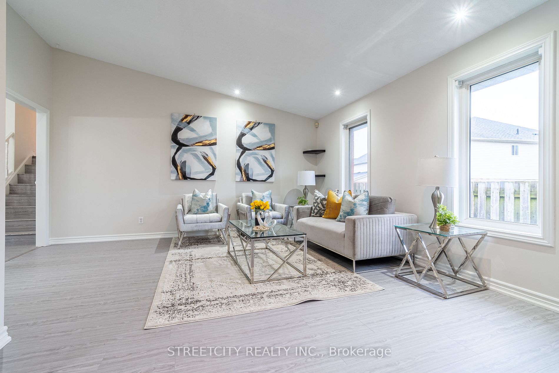 1405 Reardon Blvd