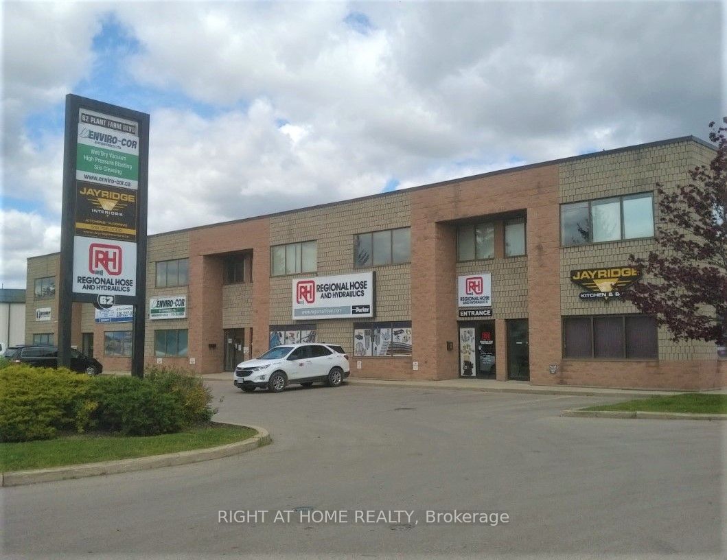 62 Plant Farm Blvd, #8