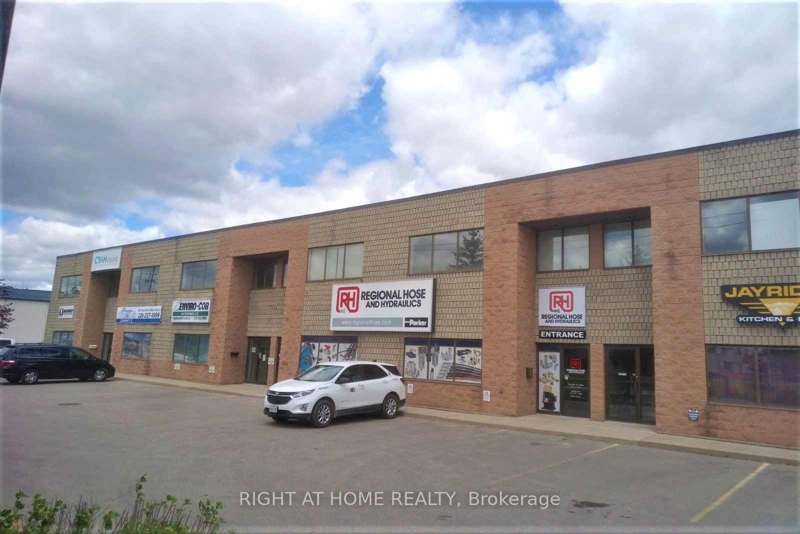 62 Plant Farm Blvd, #8