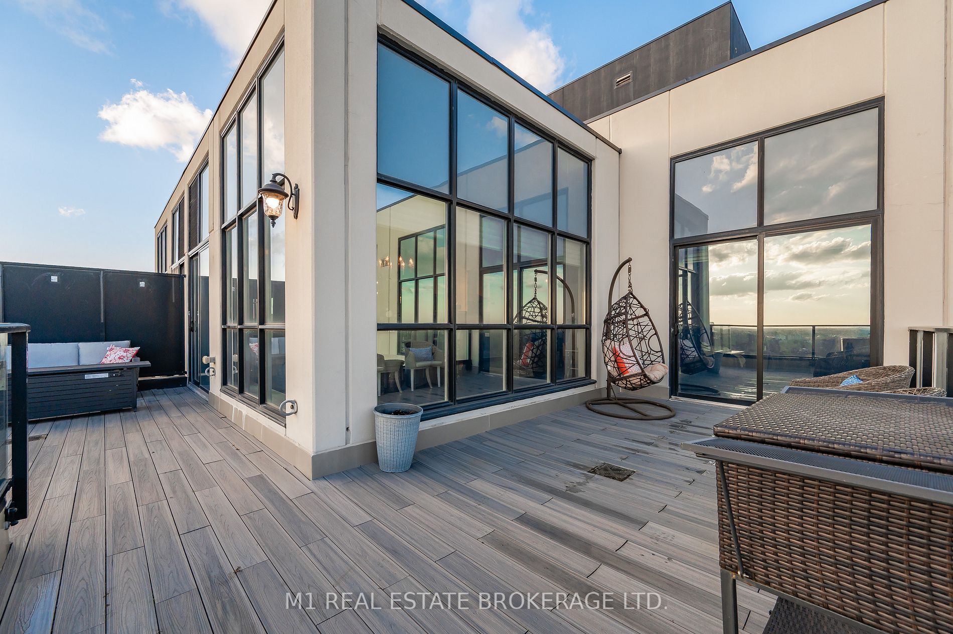 160 Macdonell St, #1803