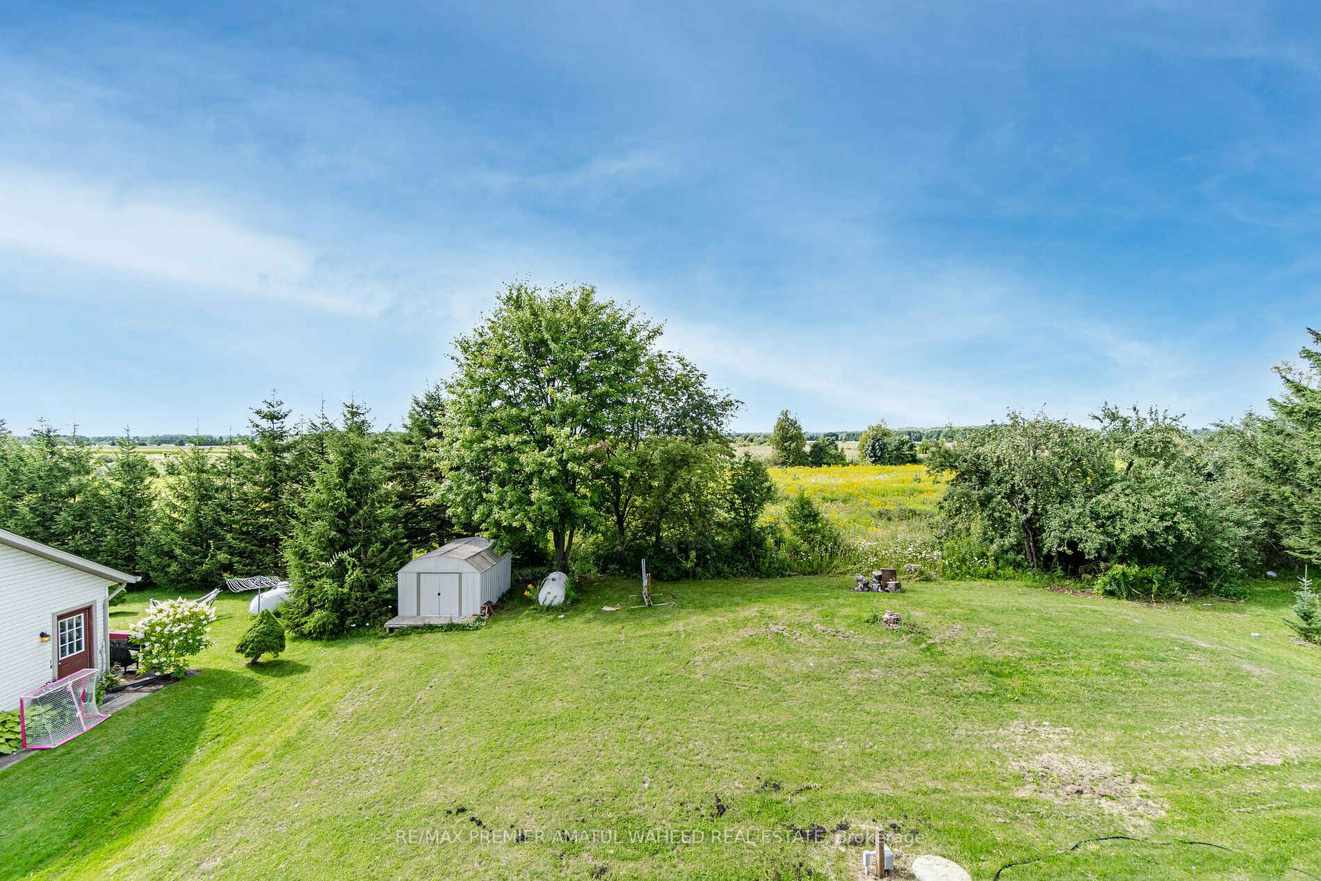 63011 Dufferin Rd 3