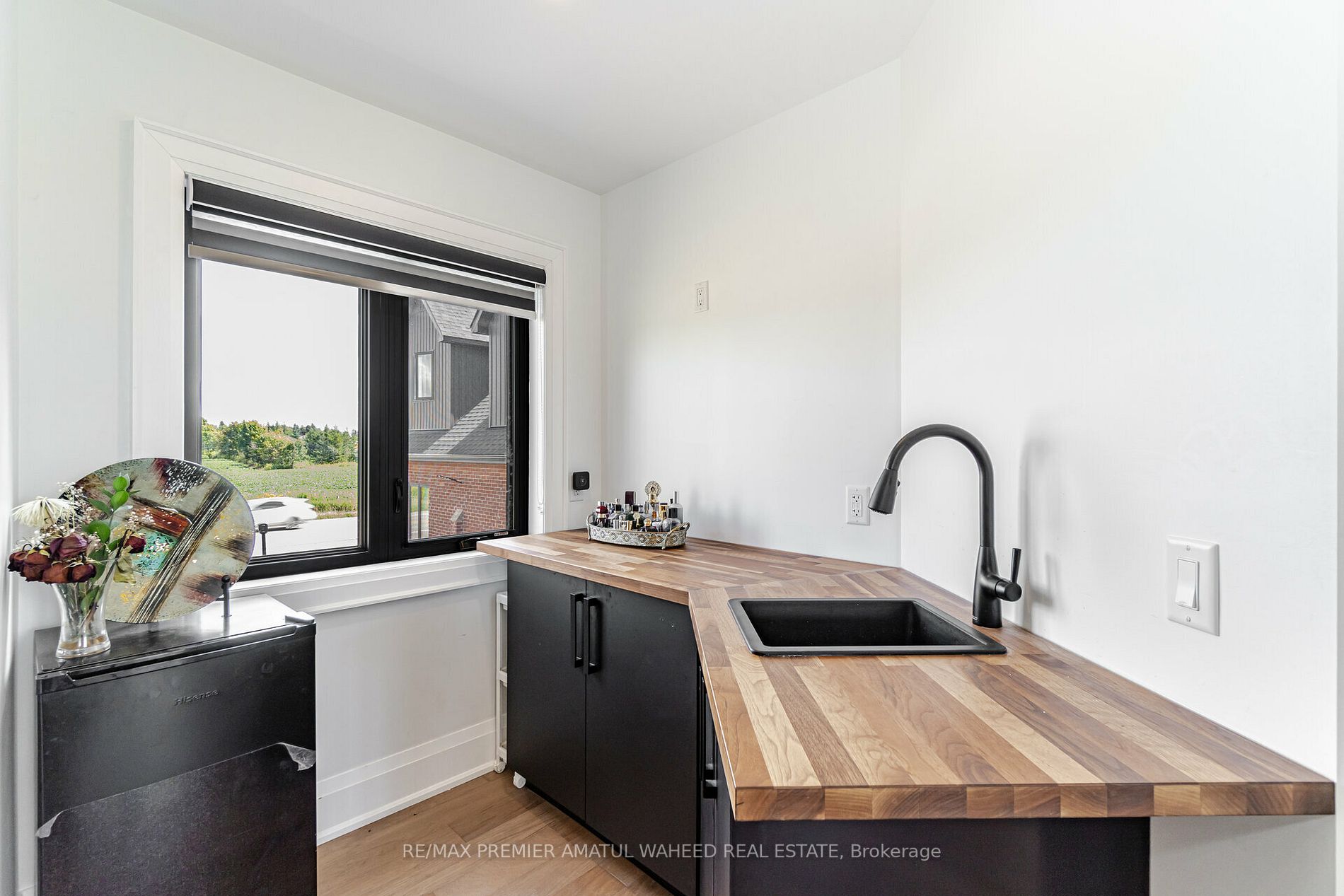 63011 Dufferin Rd 3