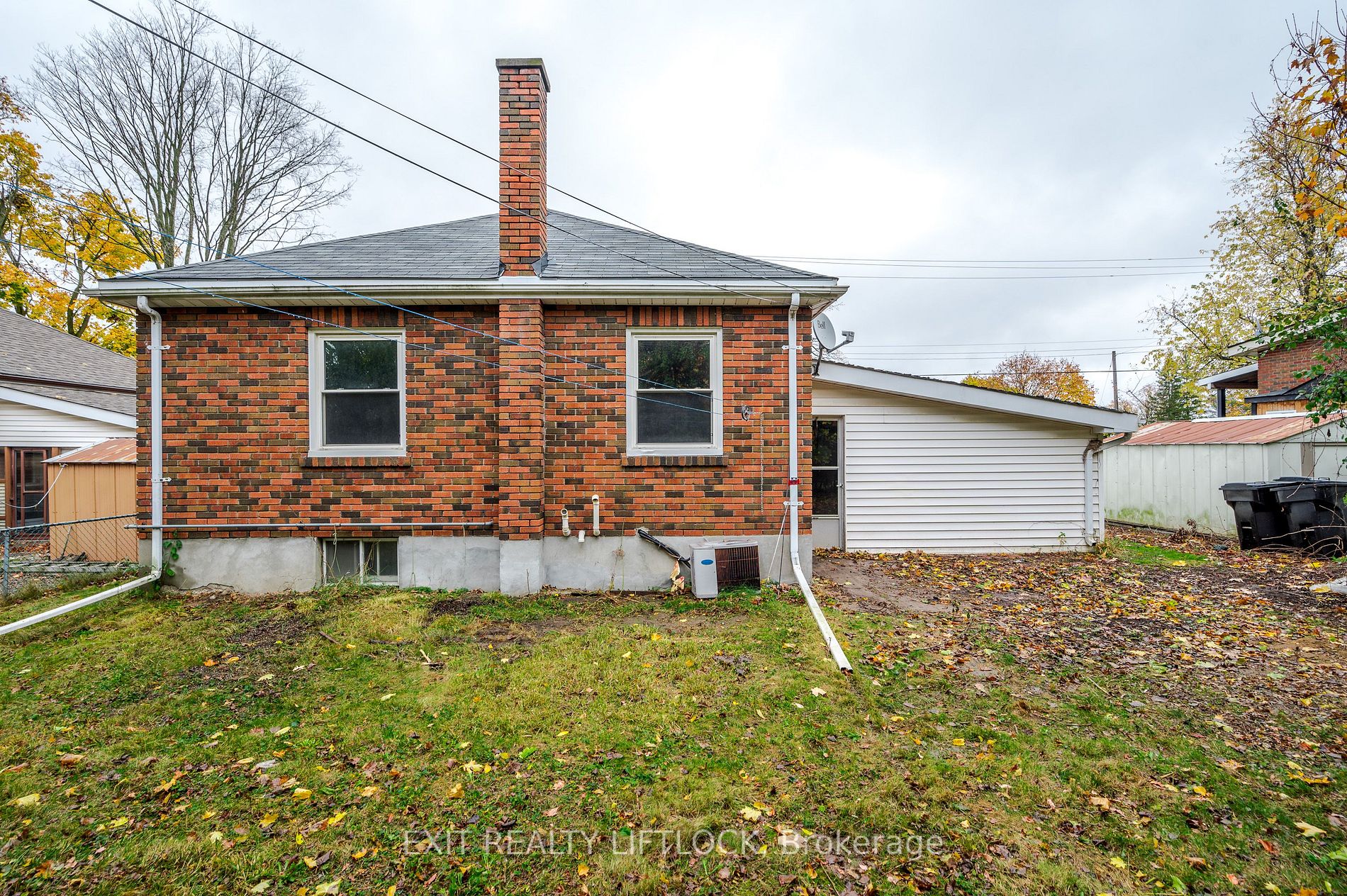 831 Barnardo Ave