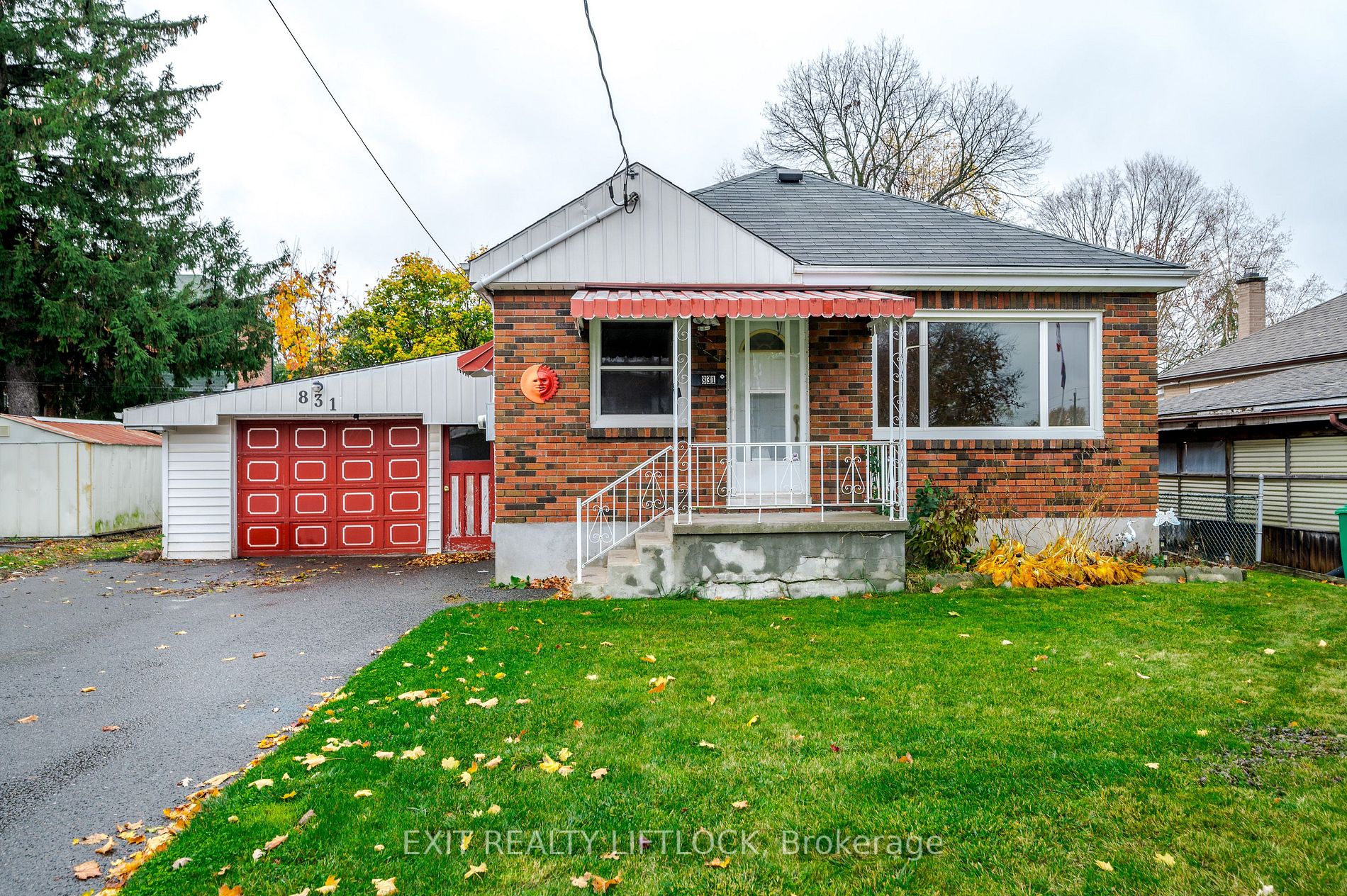 831 Barnardo Ave