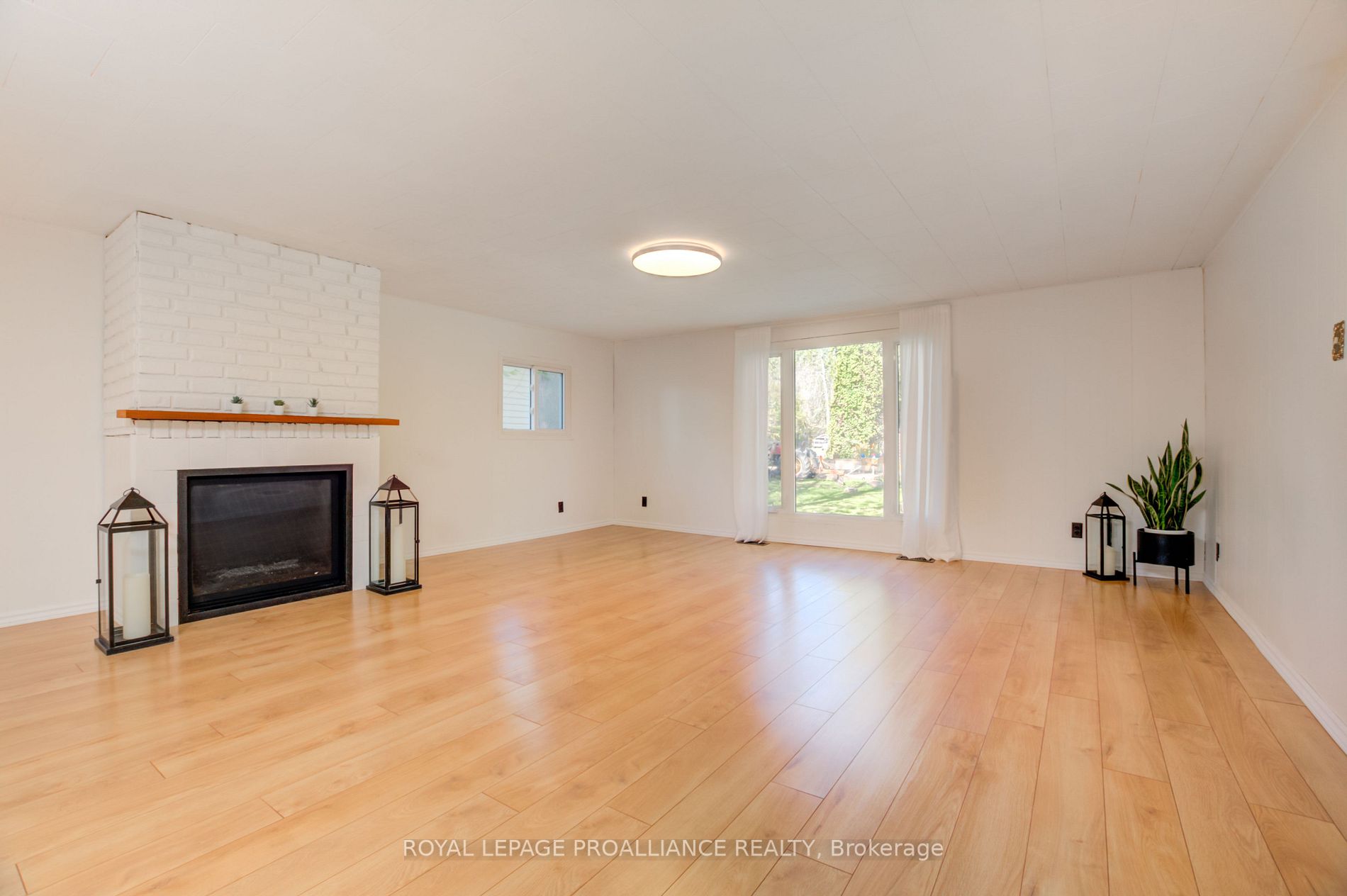 115 River Rd