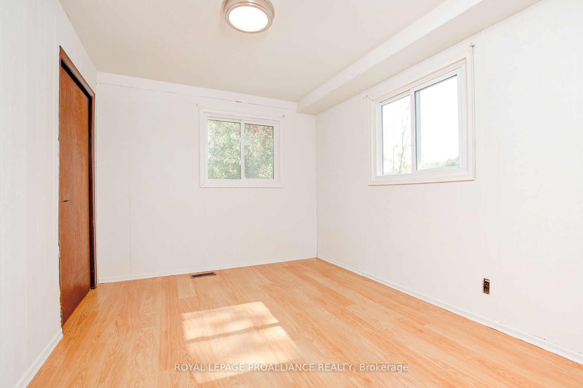115 River Rd