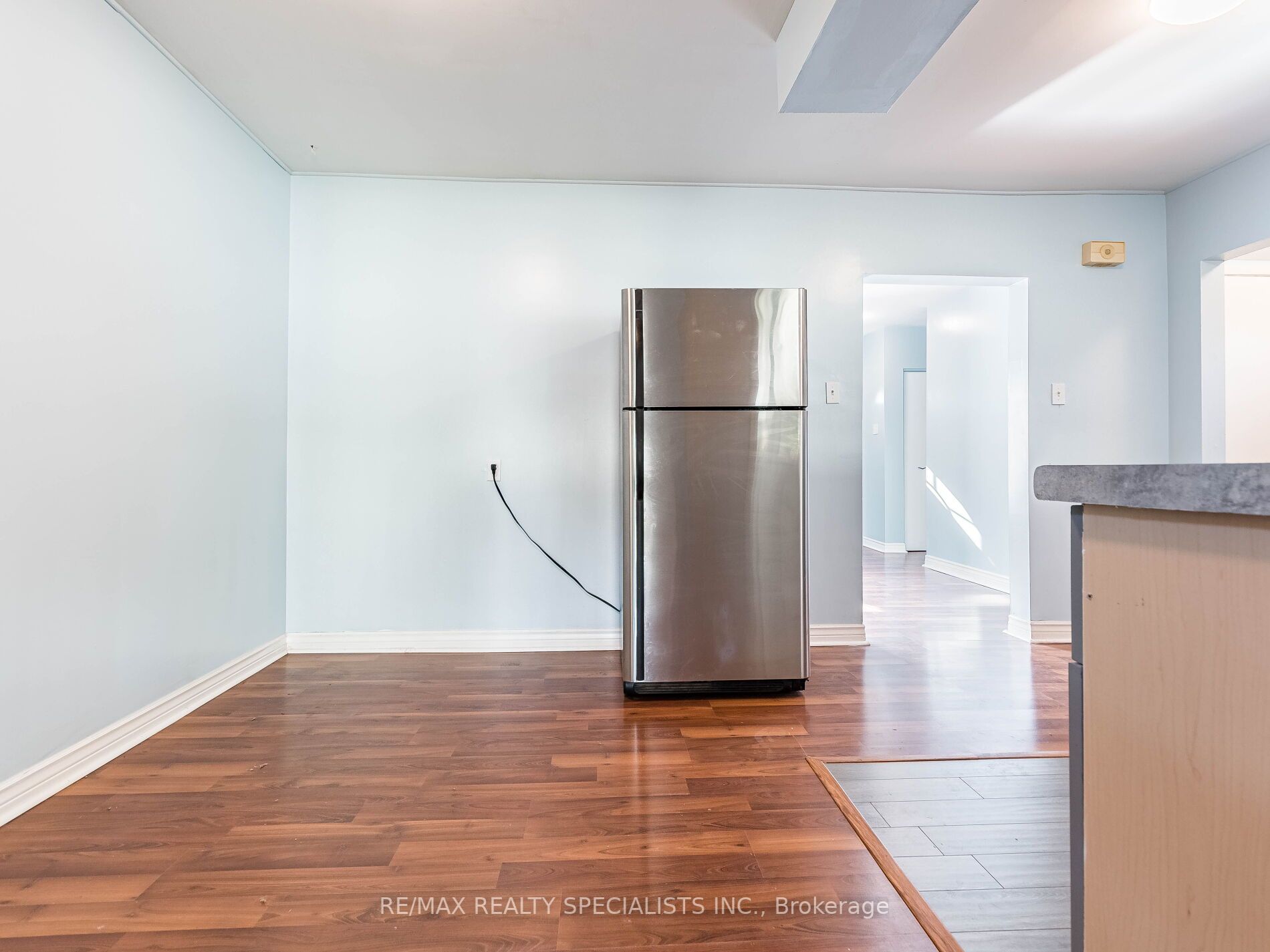 258 Admiral Dr