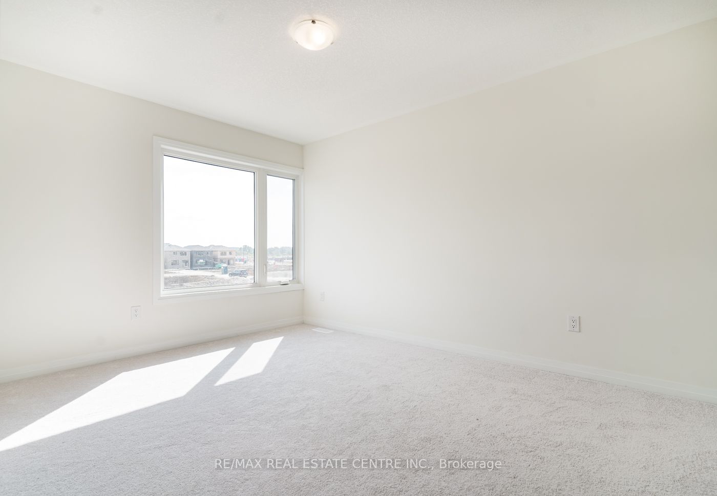 36 Blacklock St