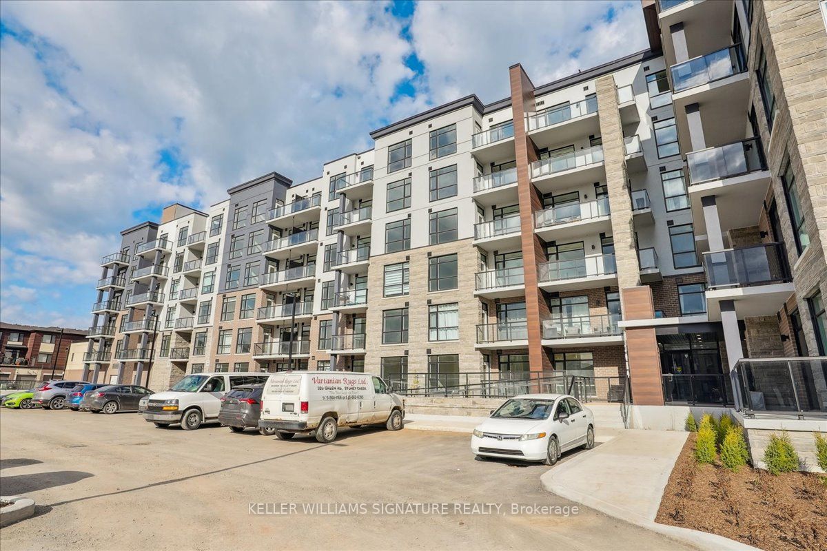 600 North Service Rd, #420