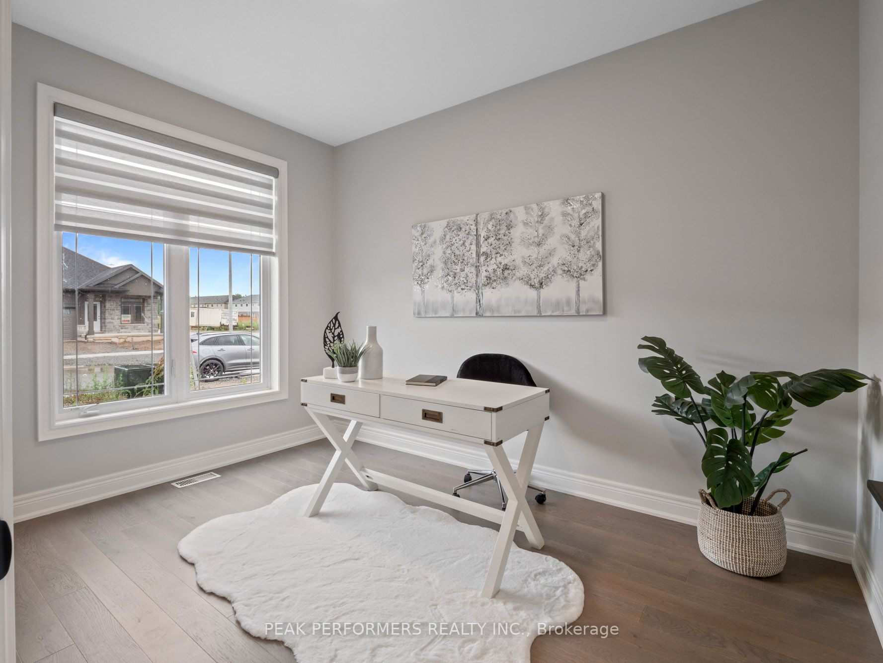 32 Austin Dr