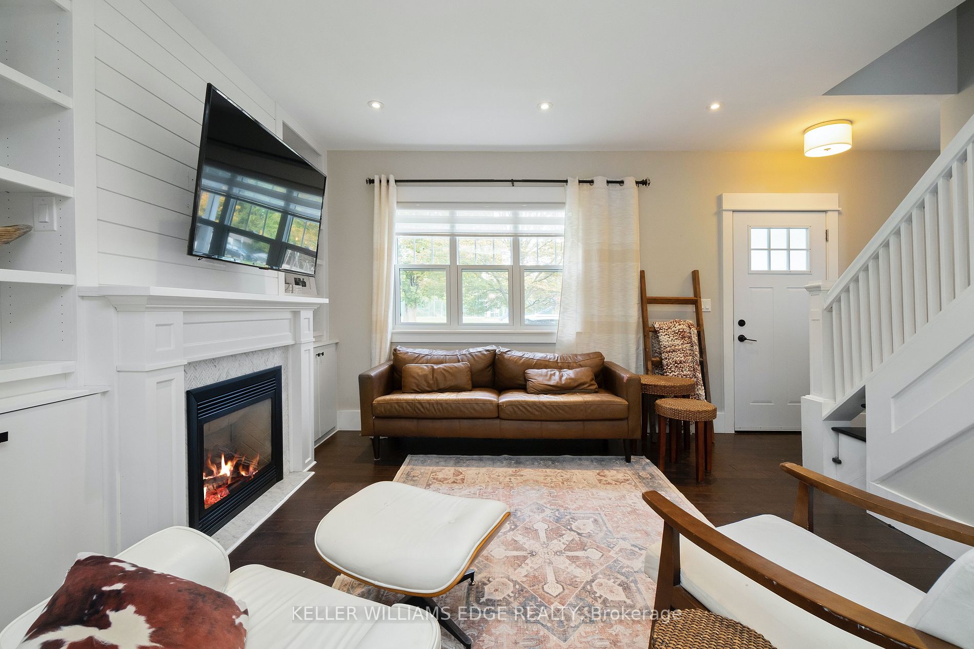 108 Main St S