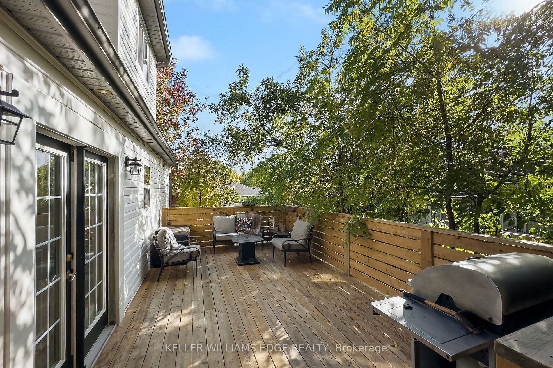108 Main St S