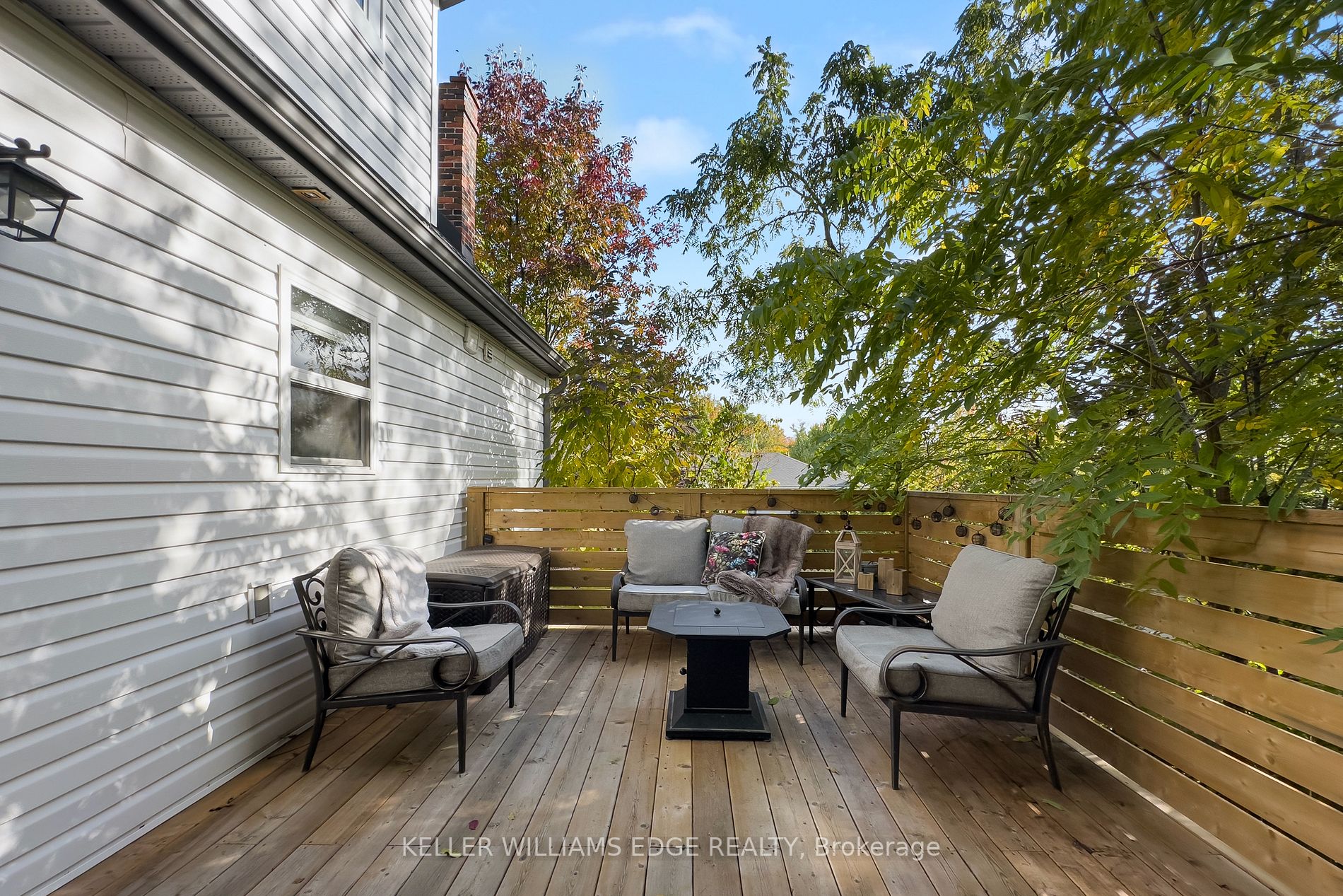 108 Main St S