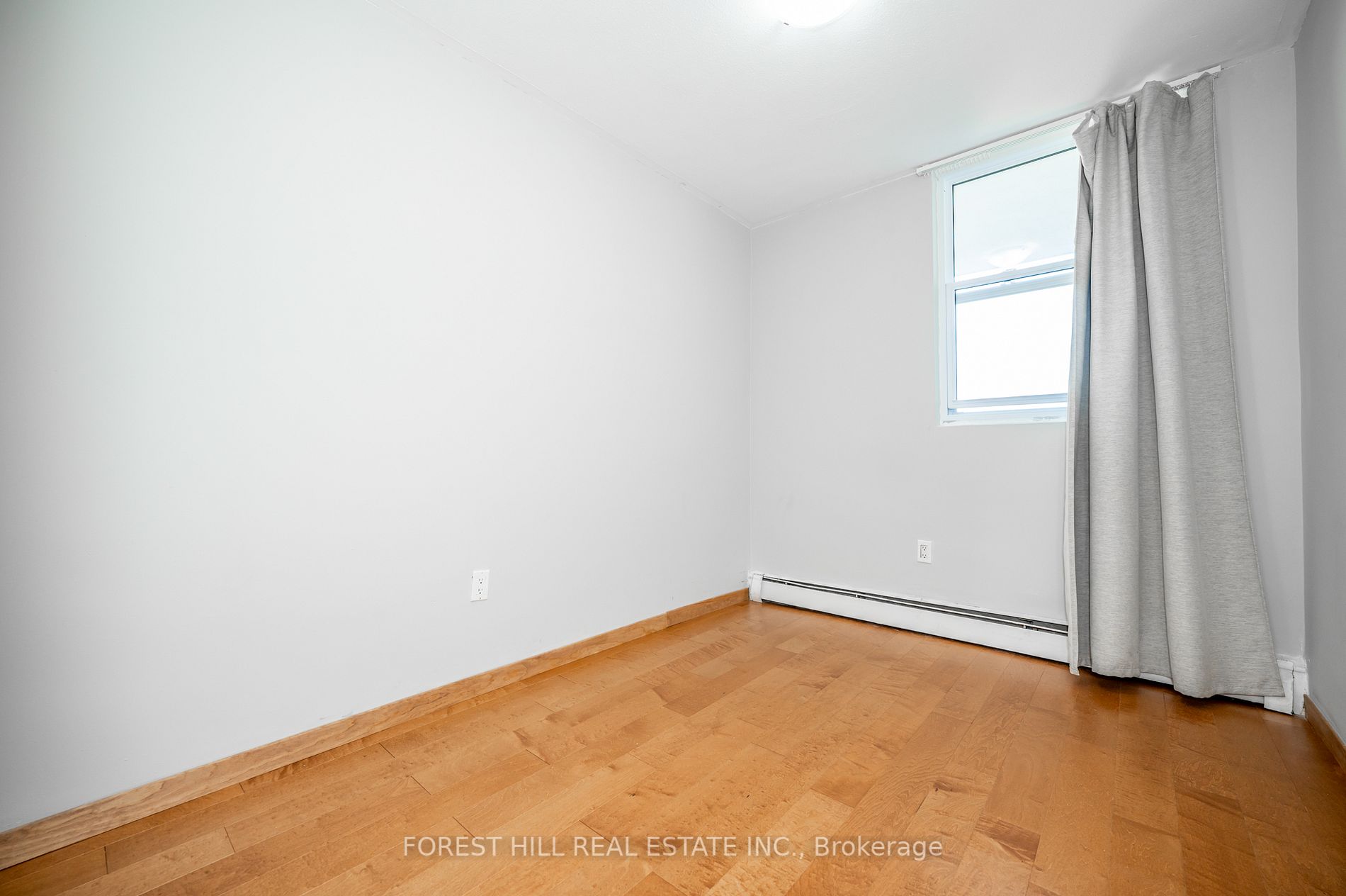 350 Quigley Rd, #421