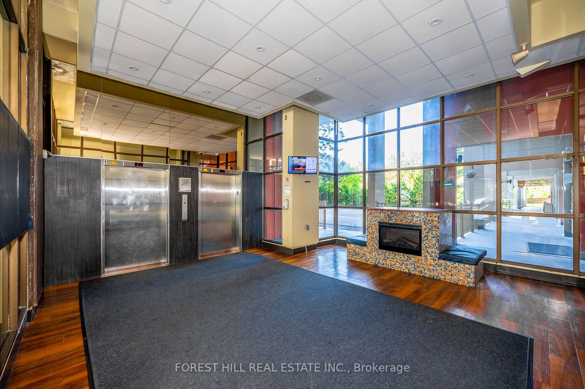 350 Quigley Rd, #421
