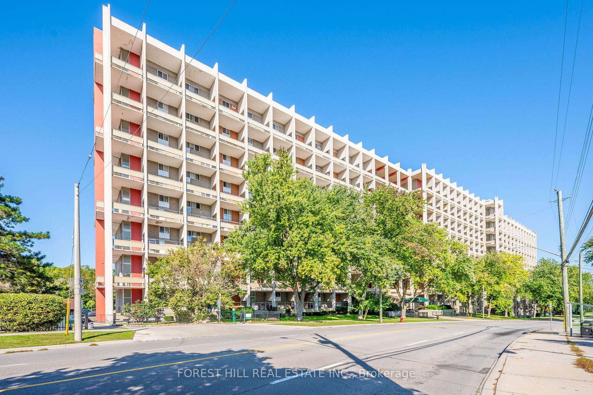 350 Quigley Rd, #421