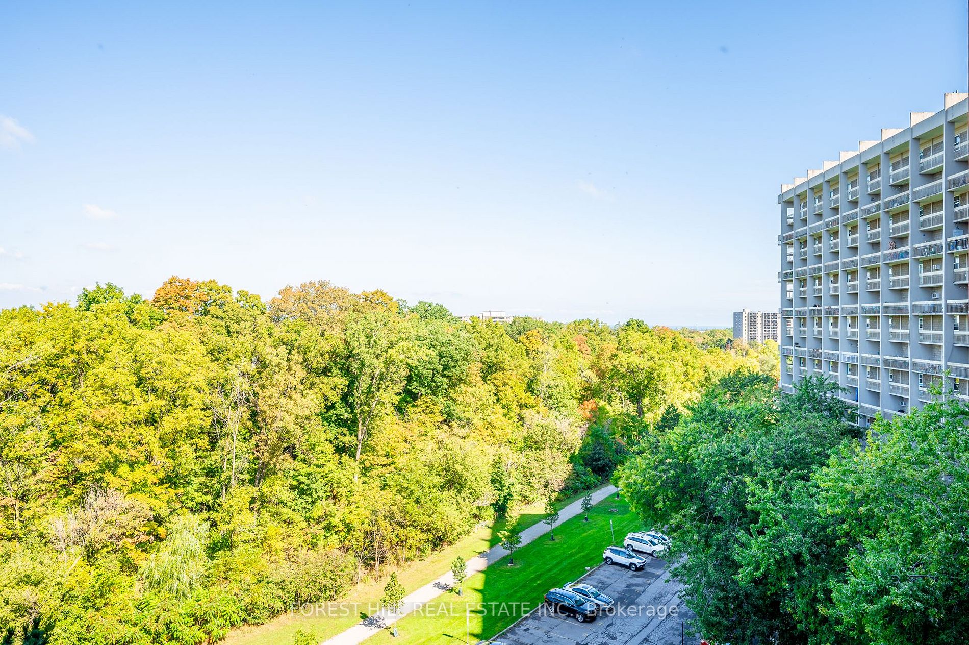 350 Quigley Rd, #421