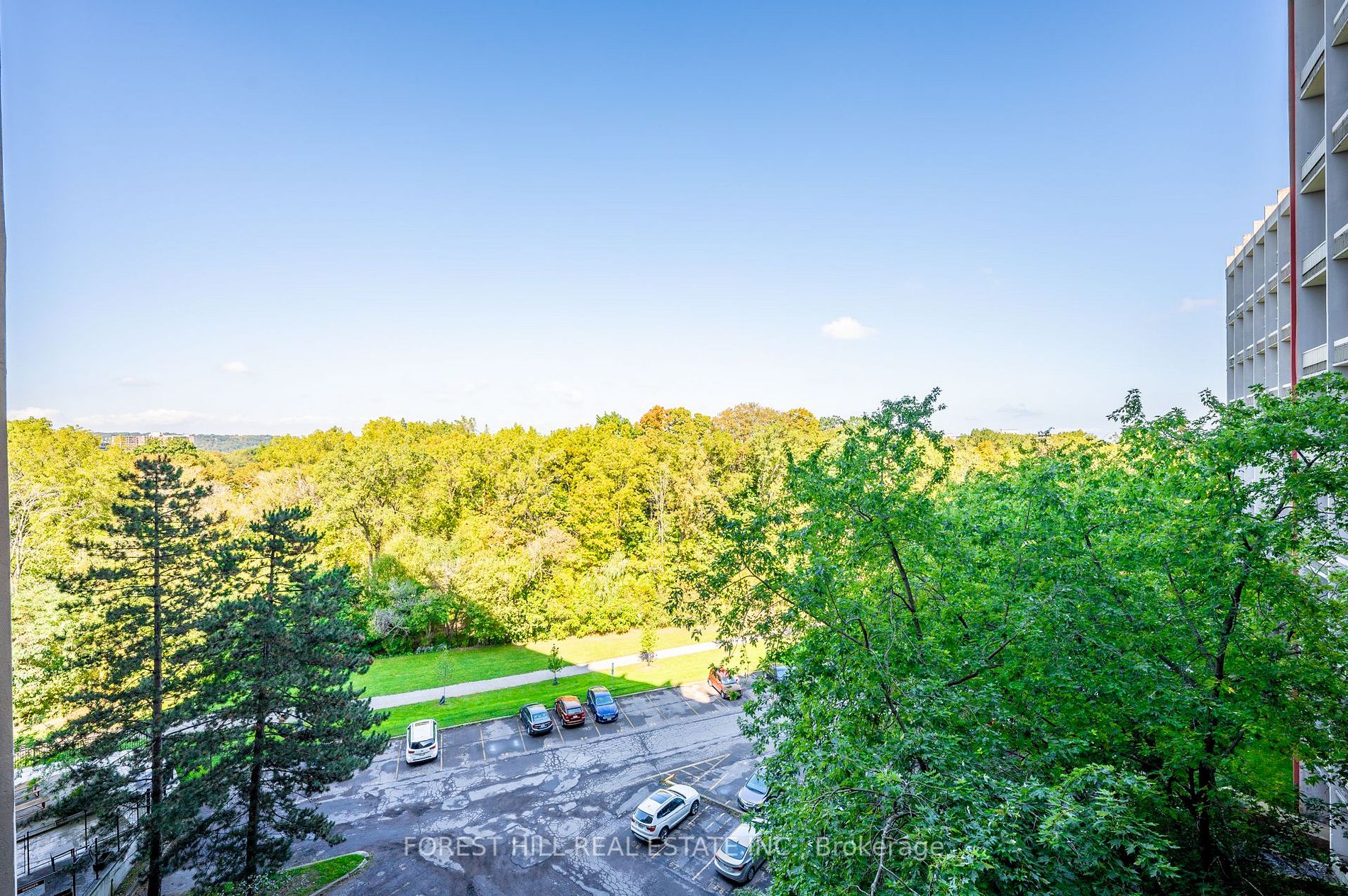350 Quigley Rd, #421