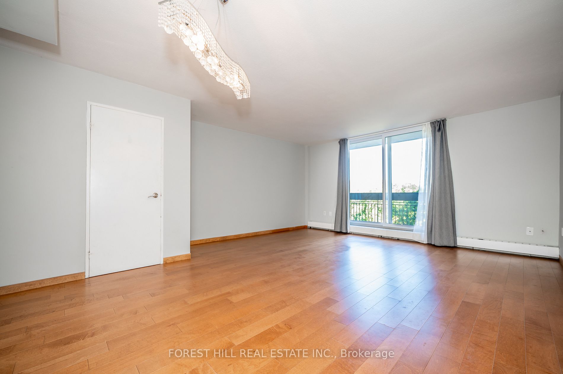 350 Quigley Rd, #421