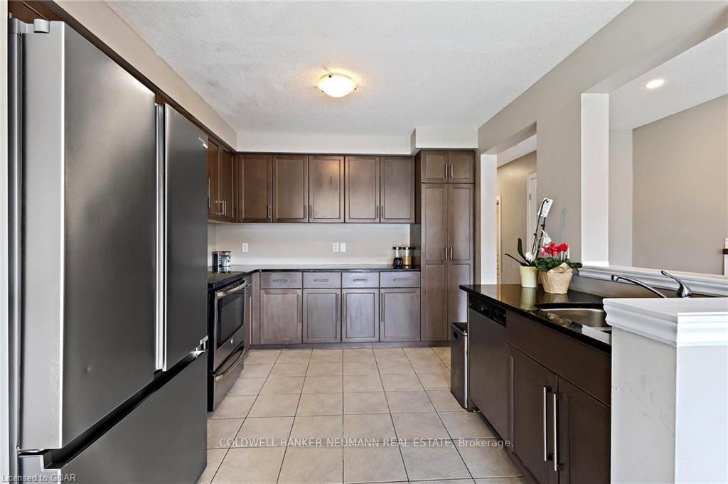 28 Jeffrey Dr