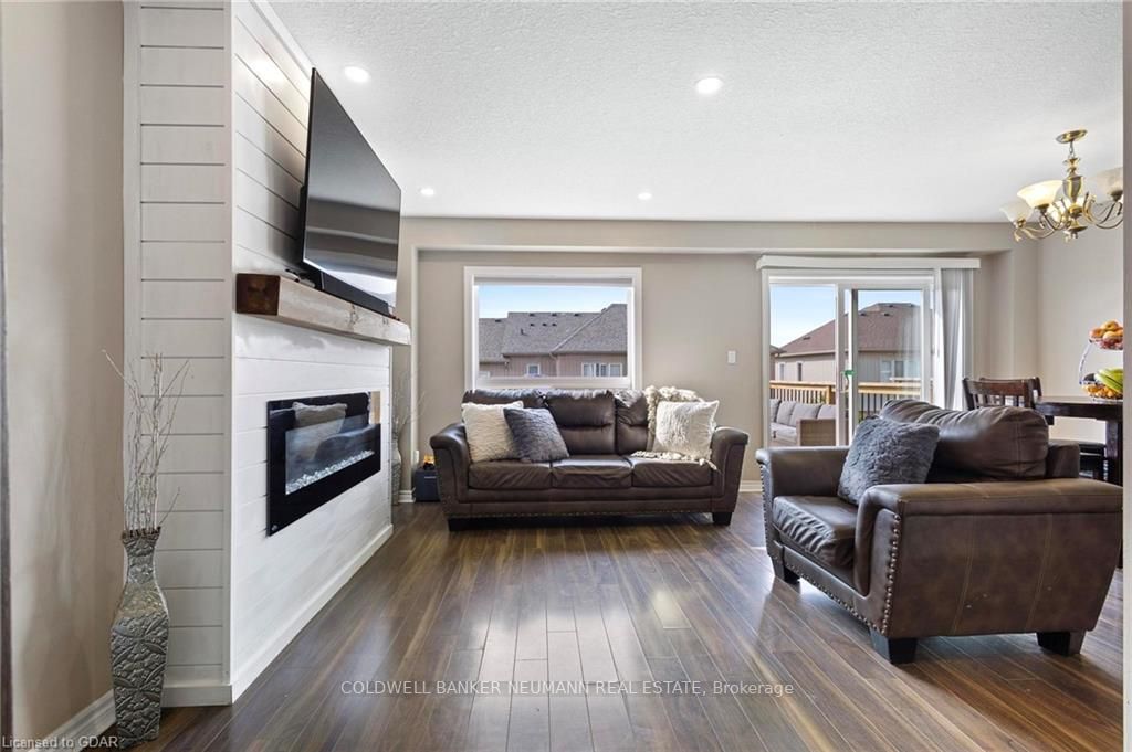28 Jeffrey Dr