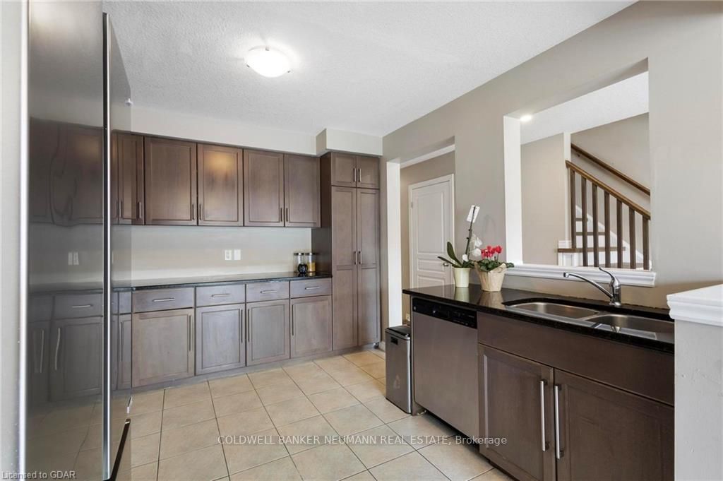 28 Jeffrey Dr