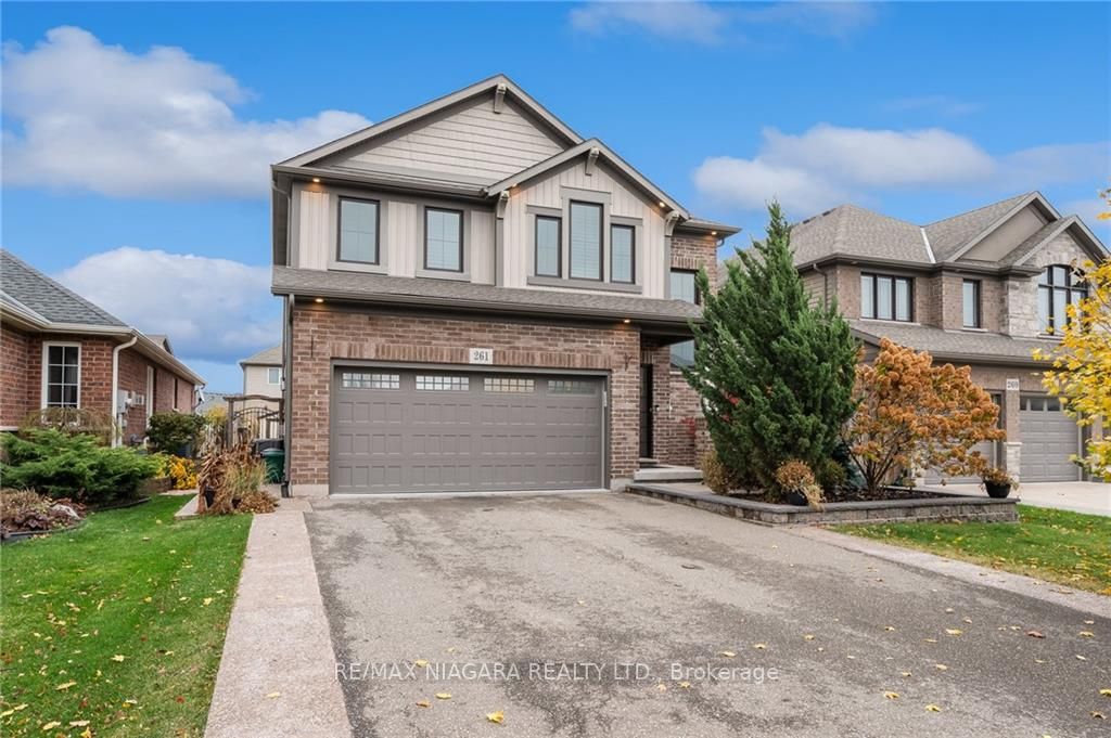 261 Cardinal Cres