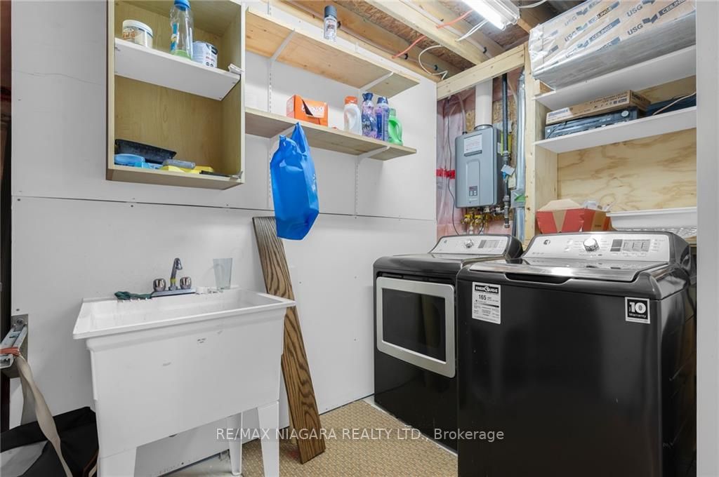261 Cardinal Cres