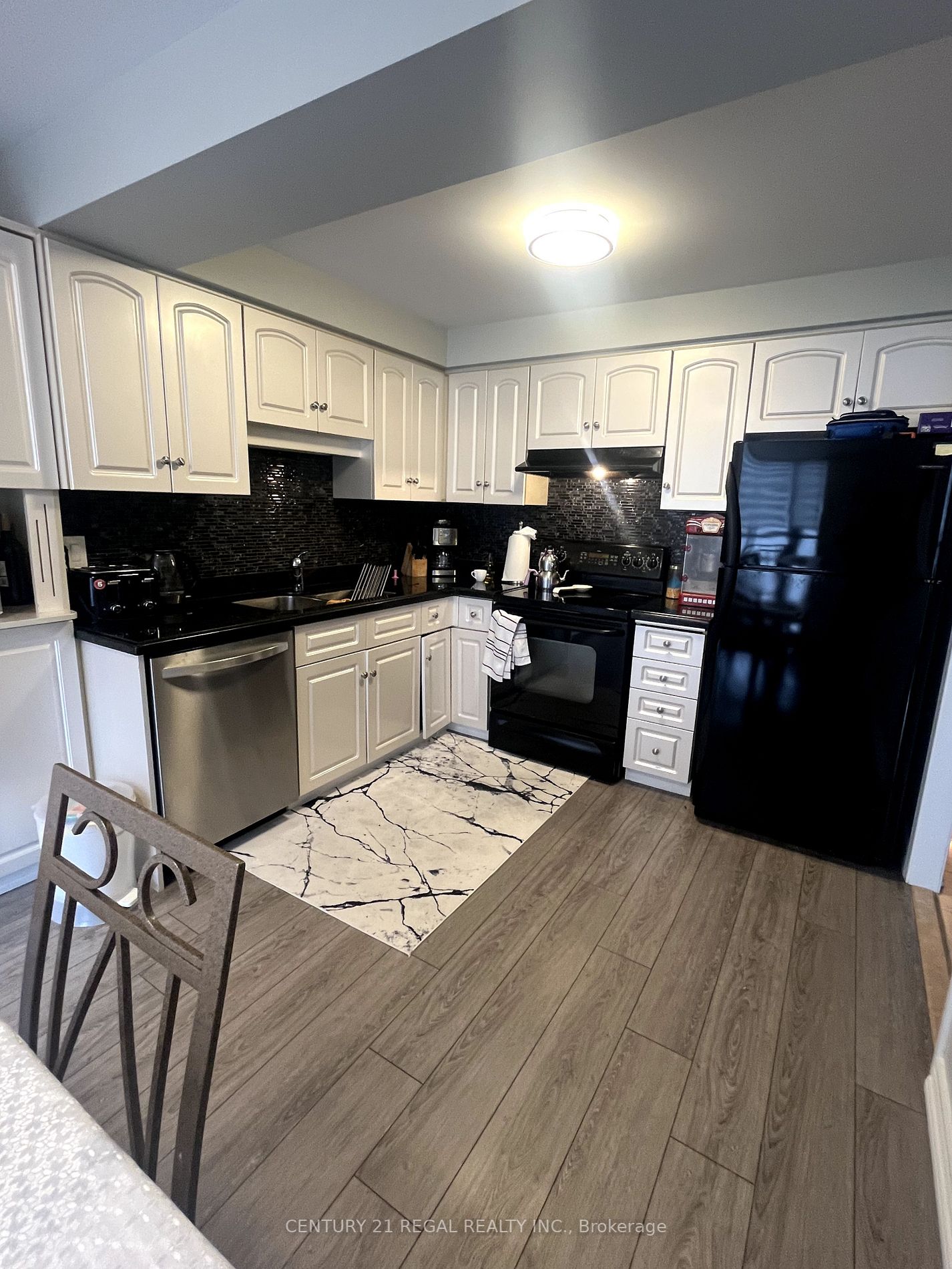 67 Caroline St, #1603