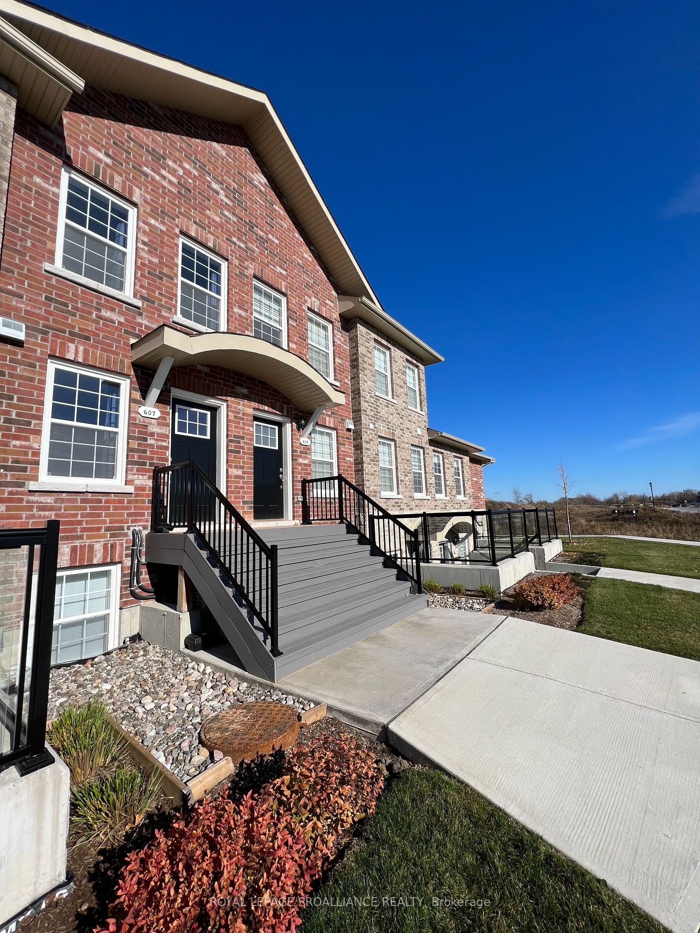 480 Lonsberry Dr, #607