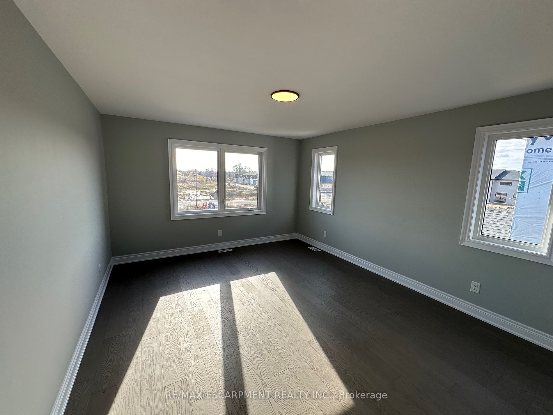 29 Alicia Cres