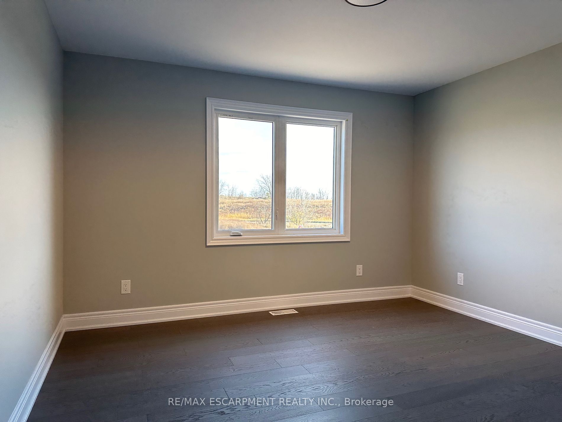 29 Alicia Cres